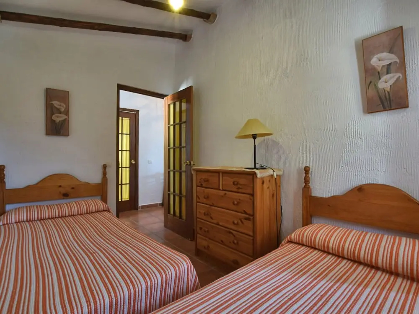 Vintage Holiday Home in Andalusia With Pool