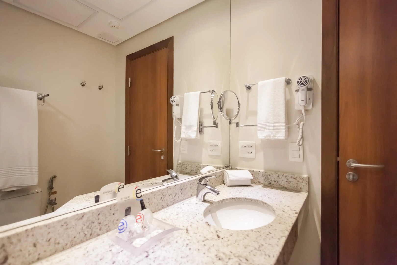 eSuites Virginia Luxemburgo BH