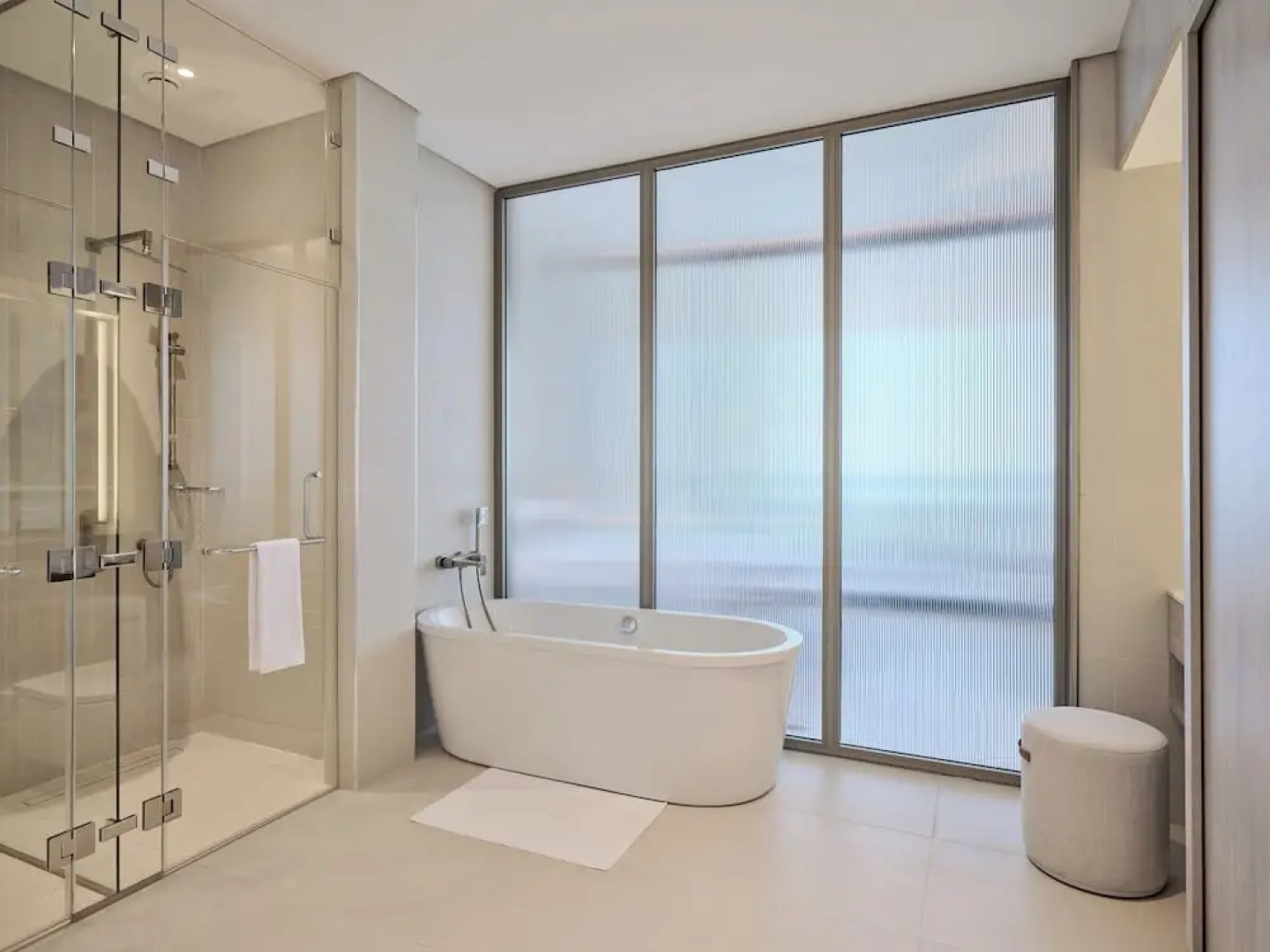Arabella Beach Hotel Kuwait, Vignette Collection by IHG