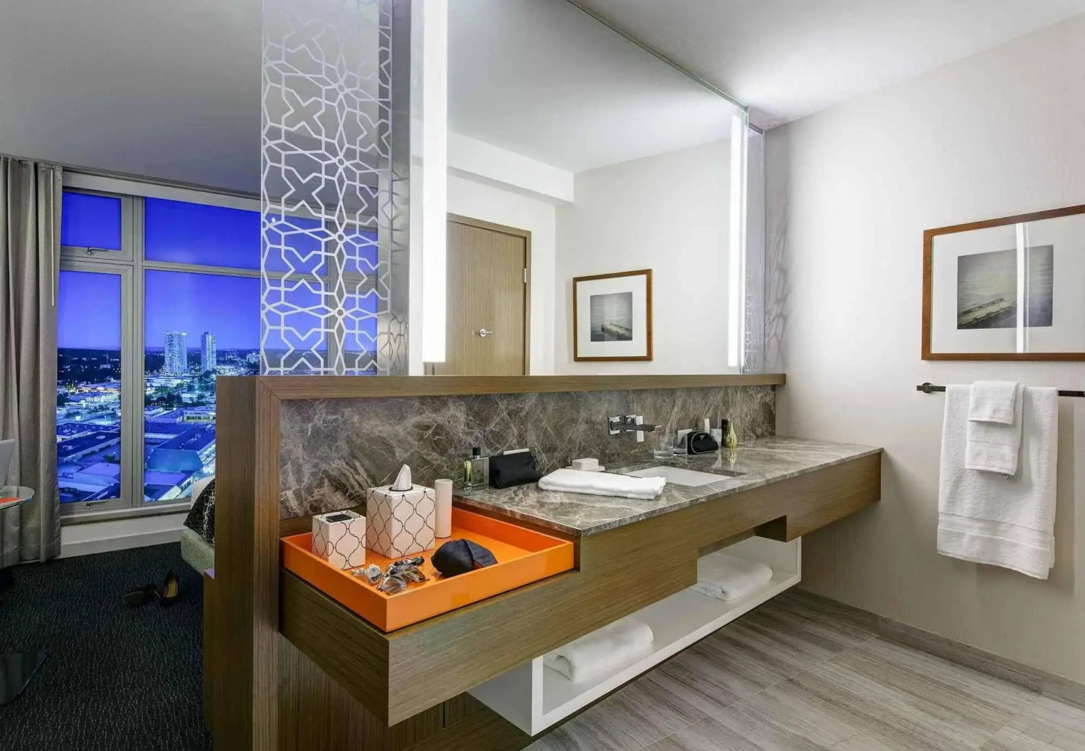 Civic Hotel Autograph Collection