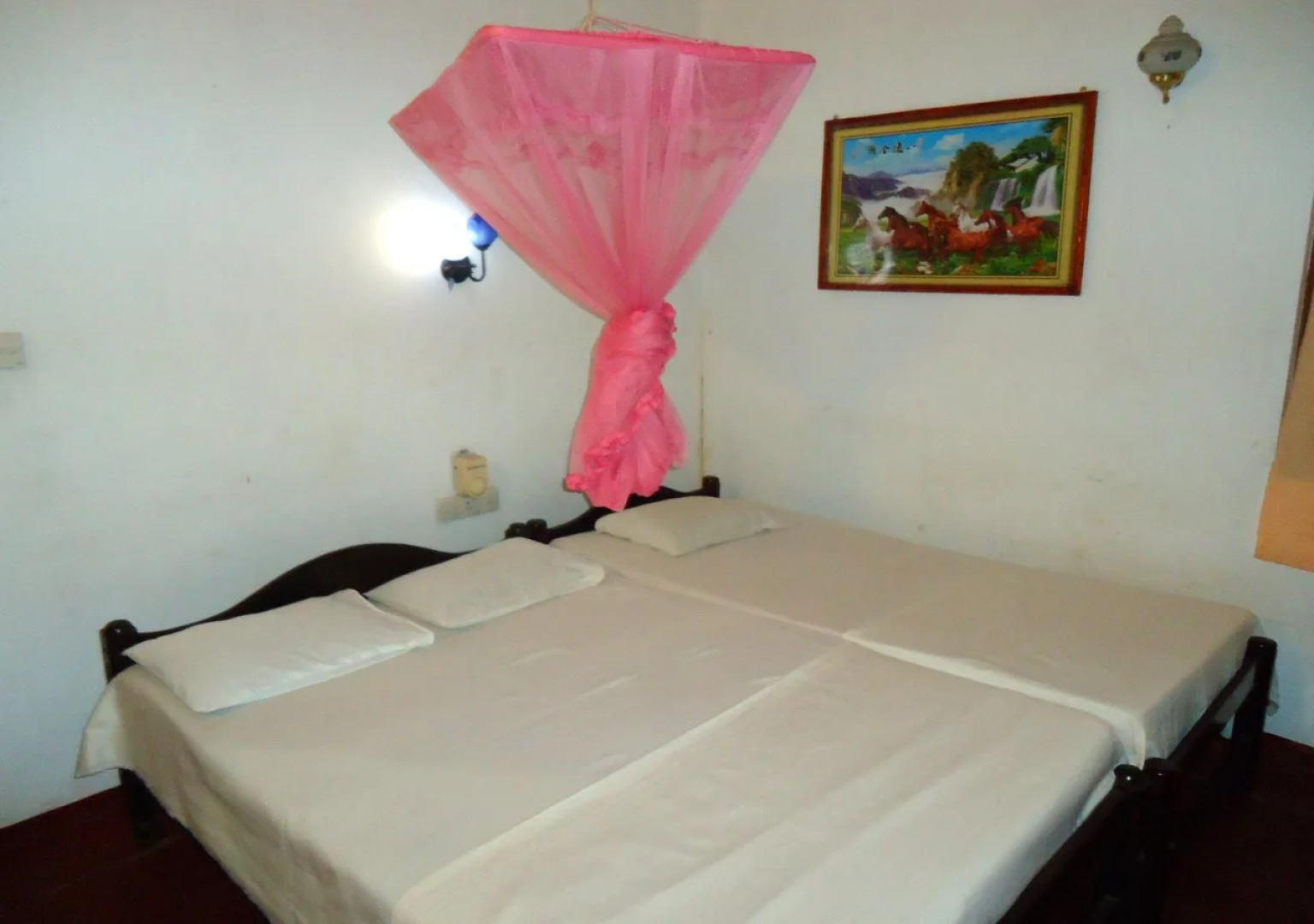 Thirasara Holiday Inn