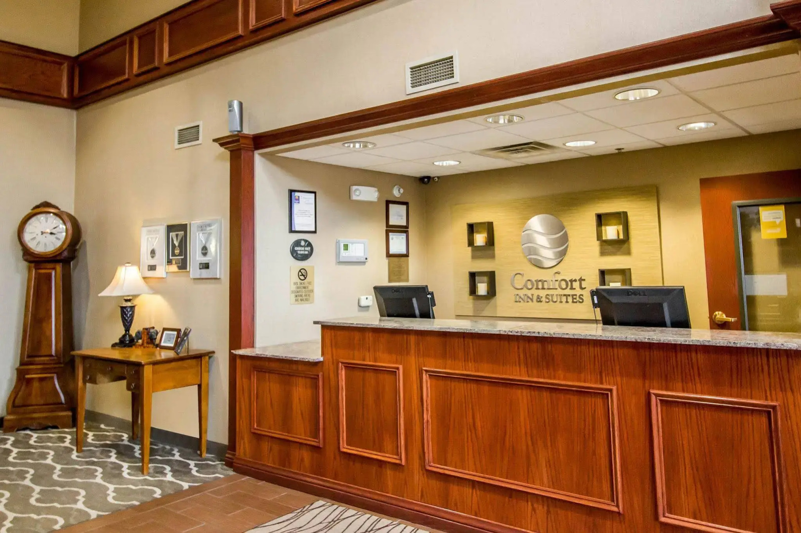 Comfort Inn And Suites