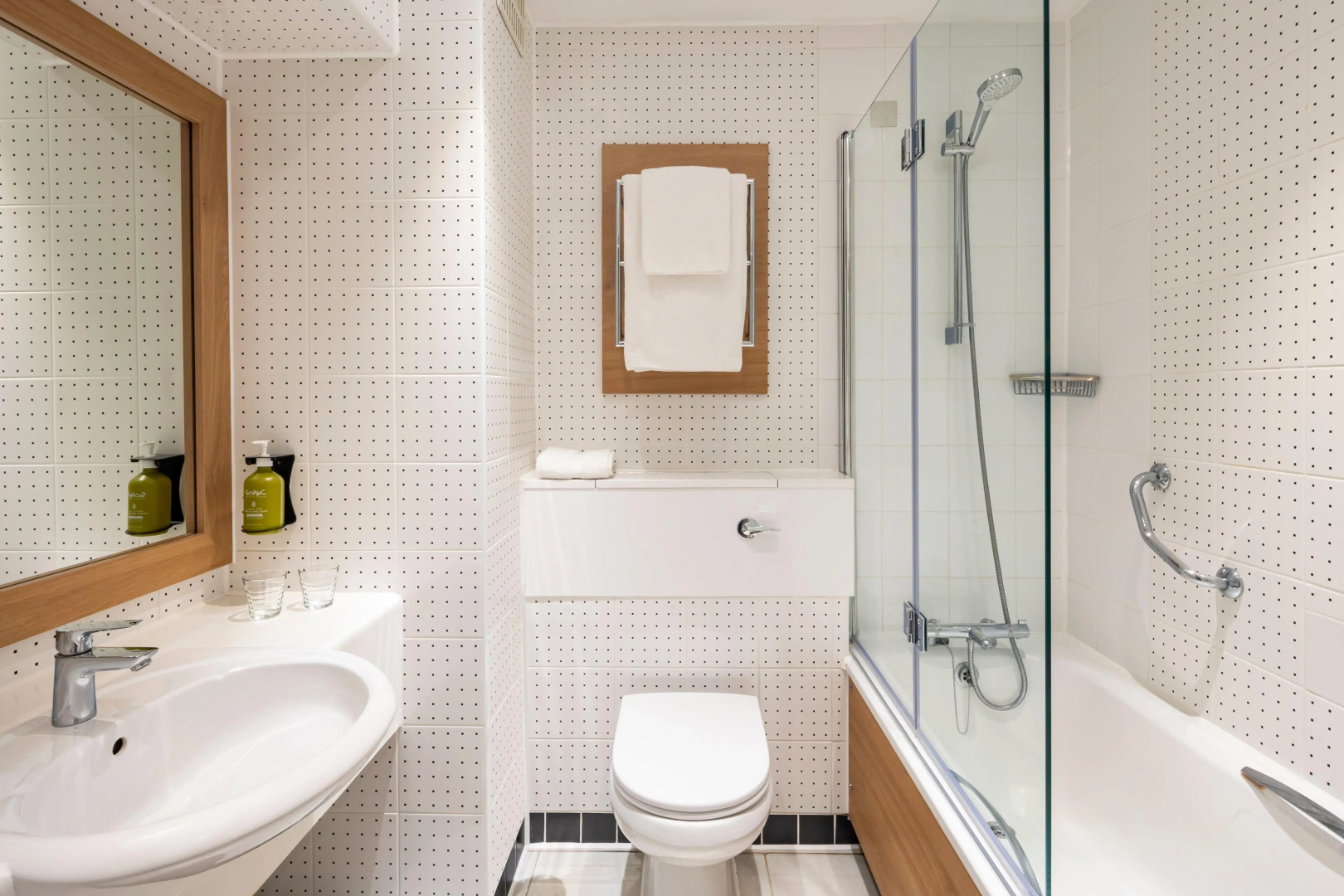 Holiday Inn London-Gatwick Airport by IHG