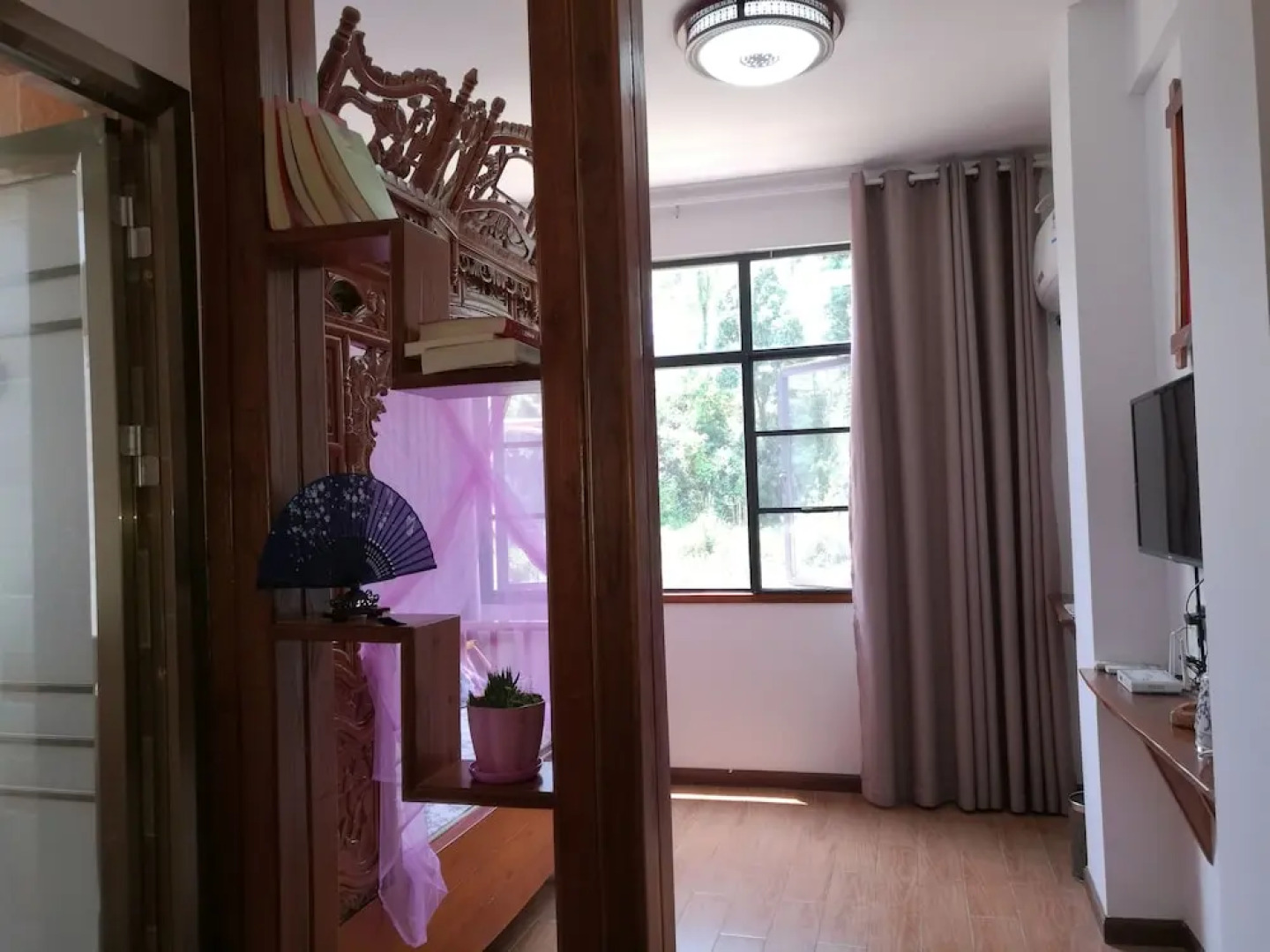 5 Yue Zhangjiajie Wulingyuan Branch