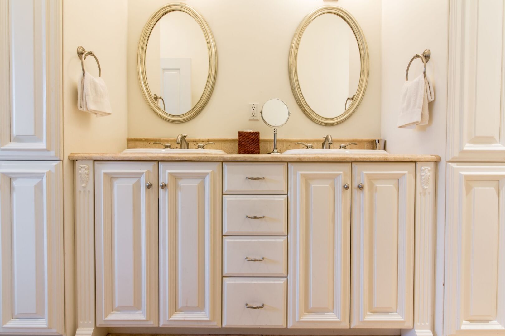 The Somerset on Grace Bay