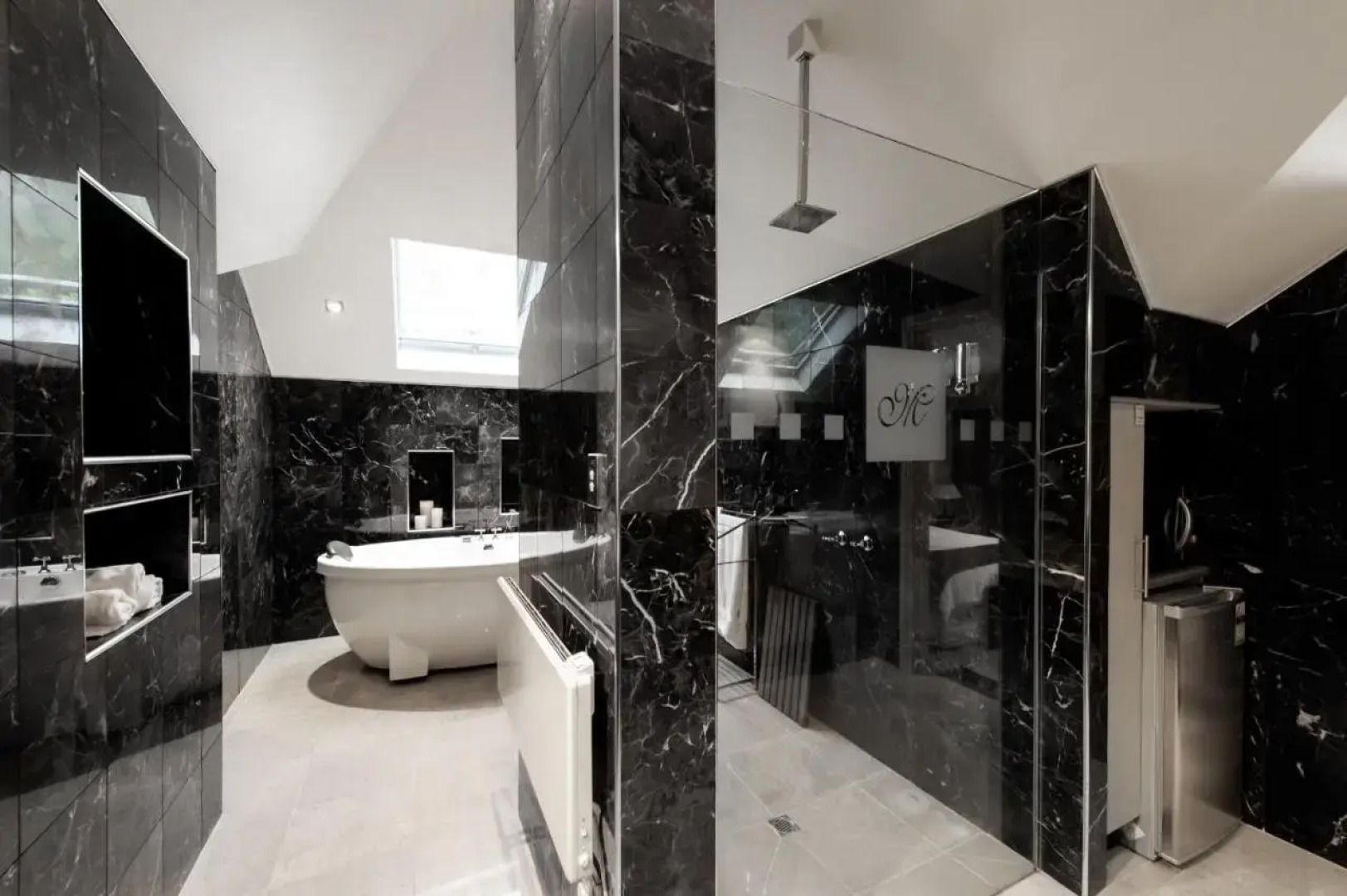 Montford Manor Bed & Breakfast