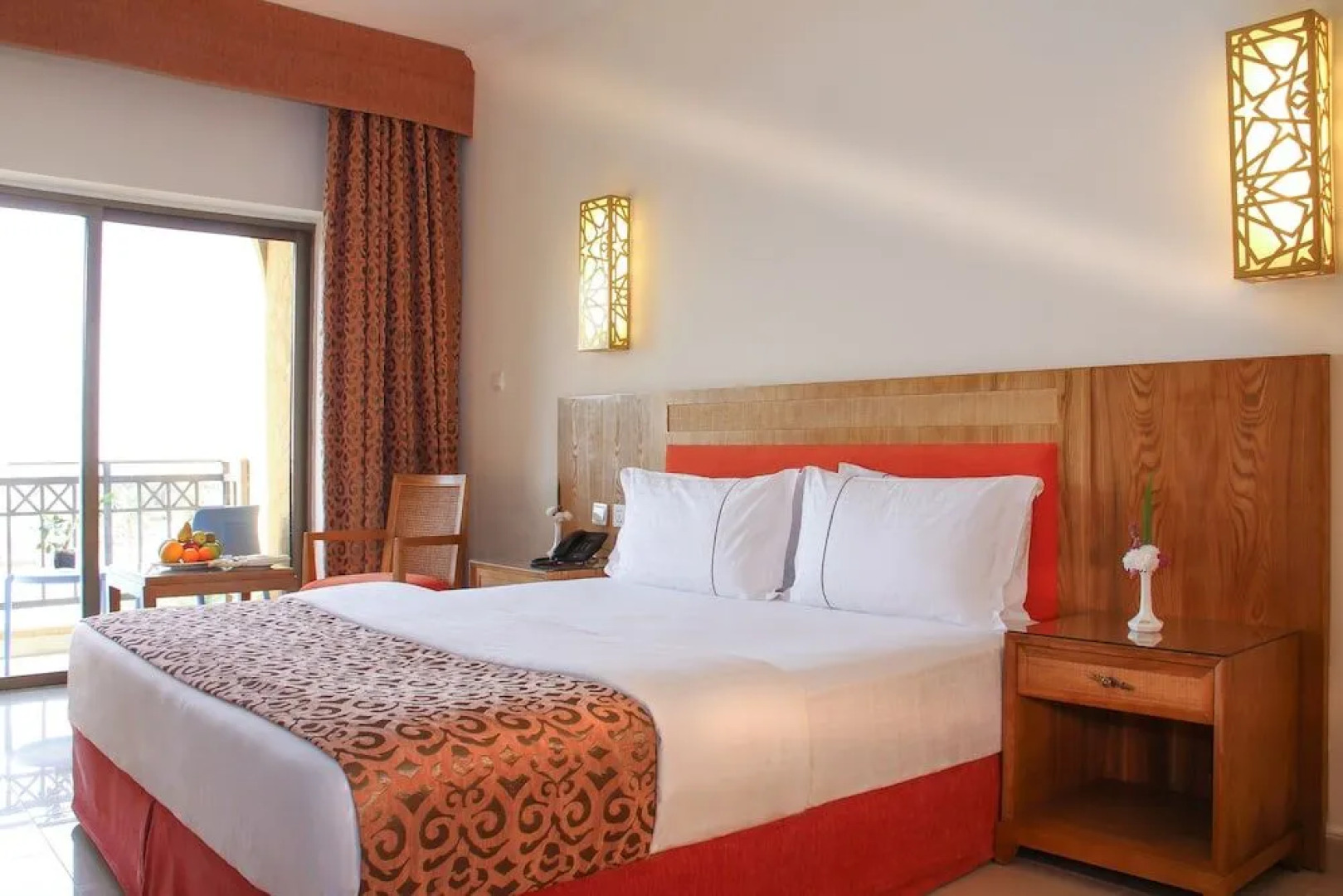 Lagoon Hotel & Resort