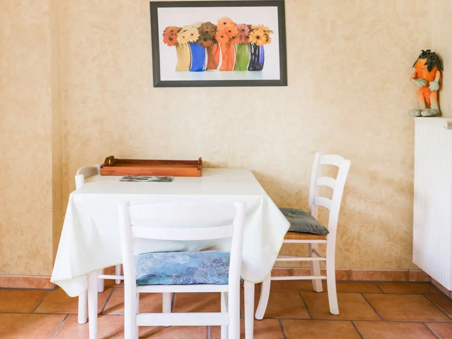 Charming Sea View Apartment in Lozen