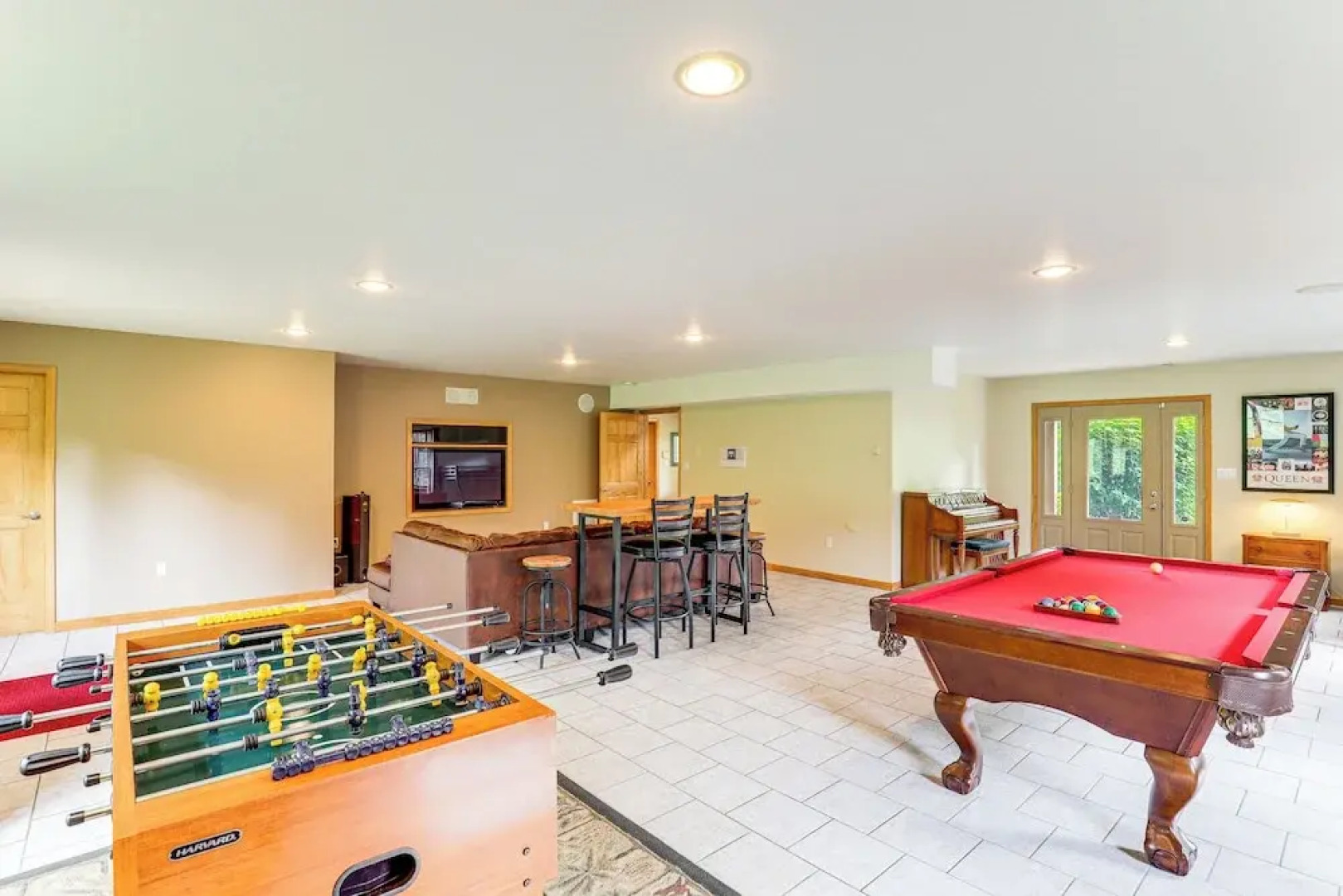 Mtn Views & Hot Tub: 6-acre Blue Ridge Retreat!