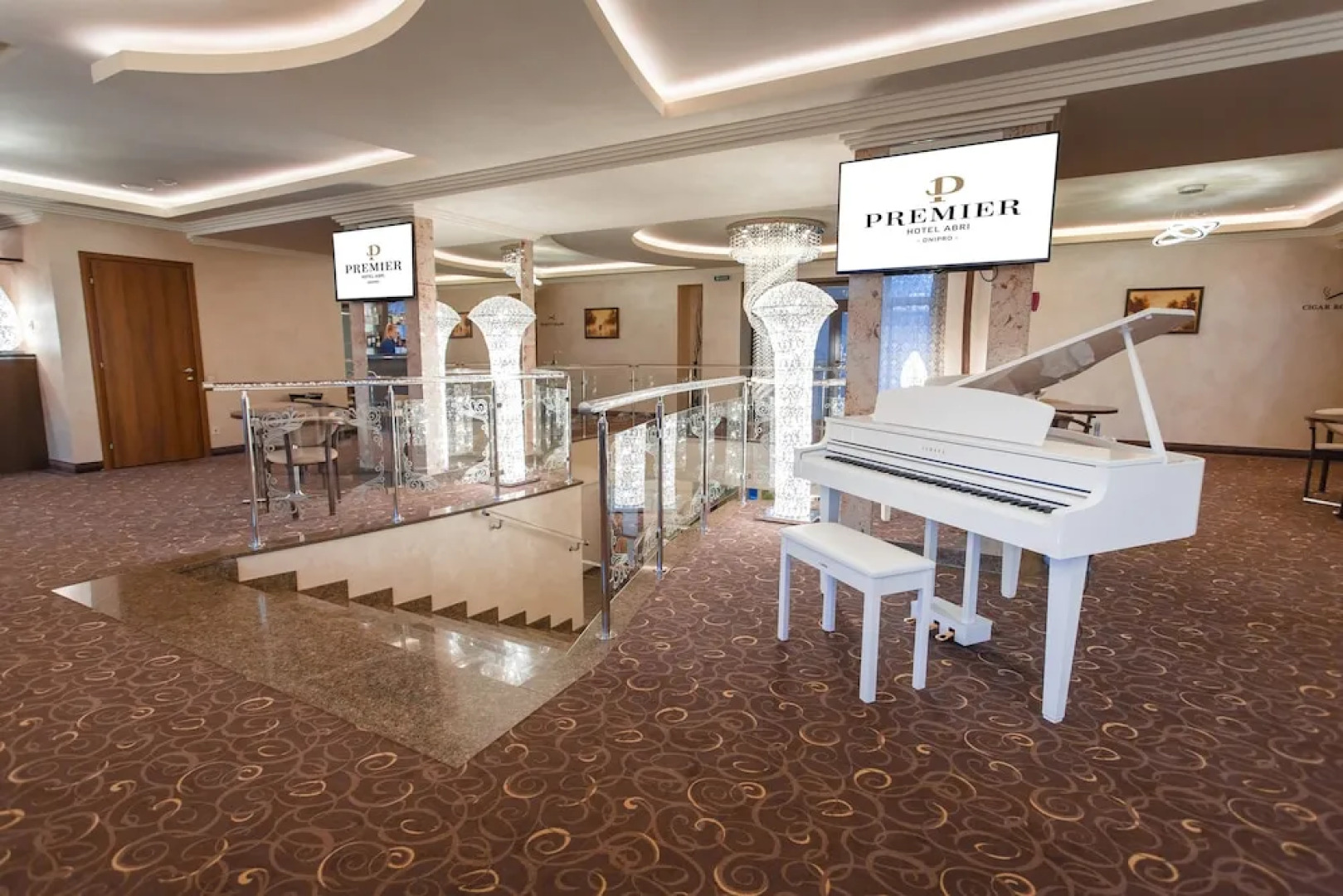 Отель Premier Abri