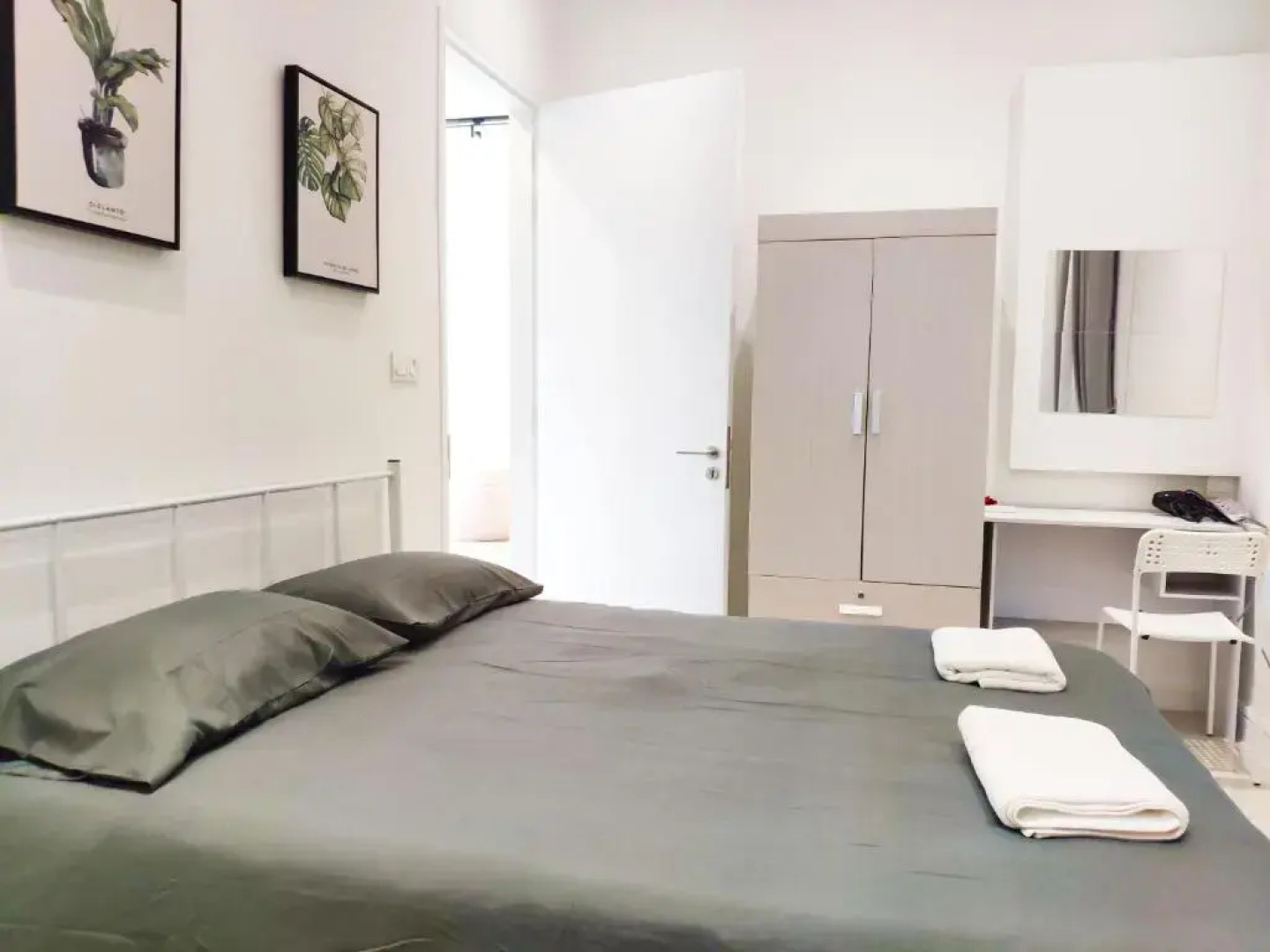 Le Pavilion by R&R, 5pax, 5 mins to Setiawalk