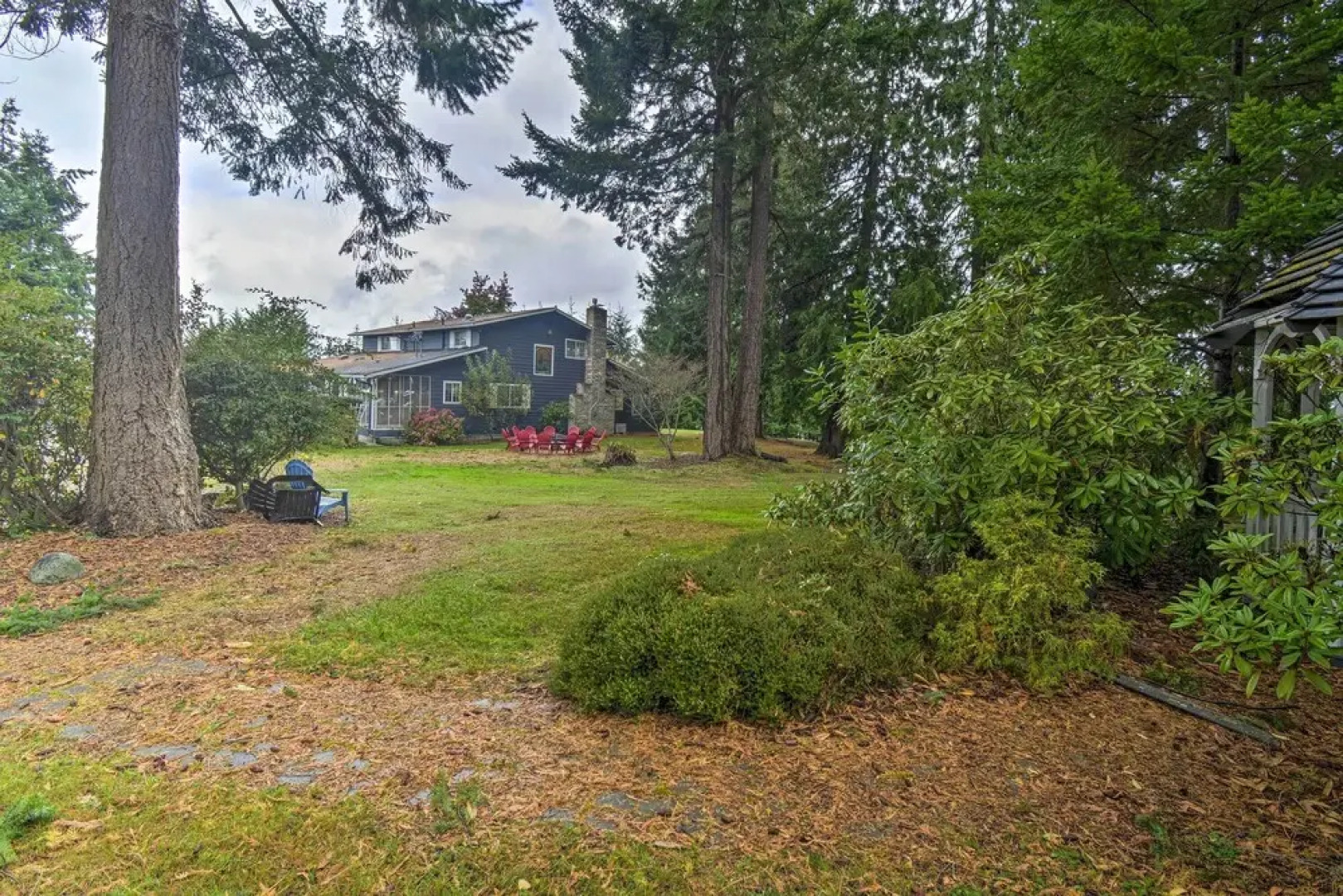 Spacious Home w/ Yard, 20 Miles to Olympic NP