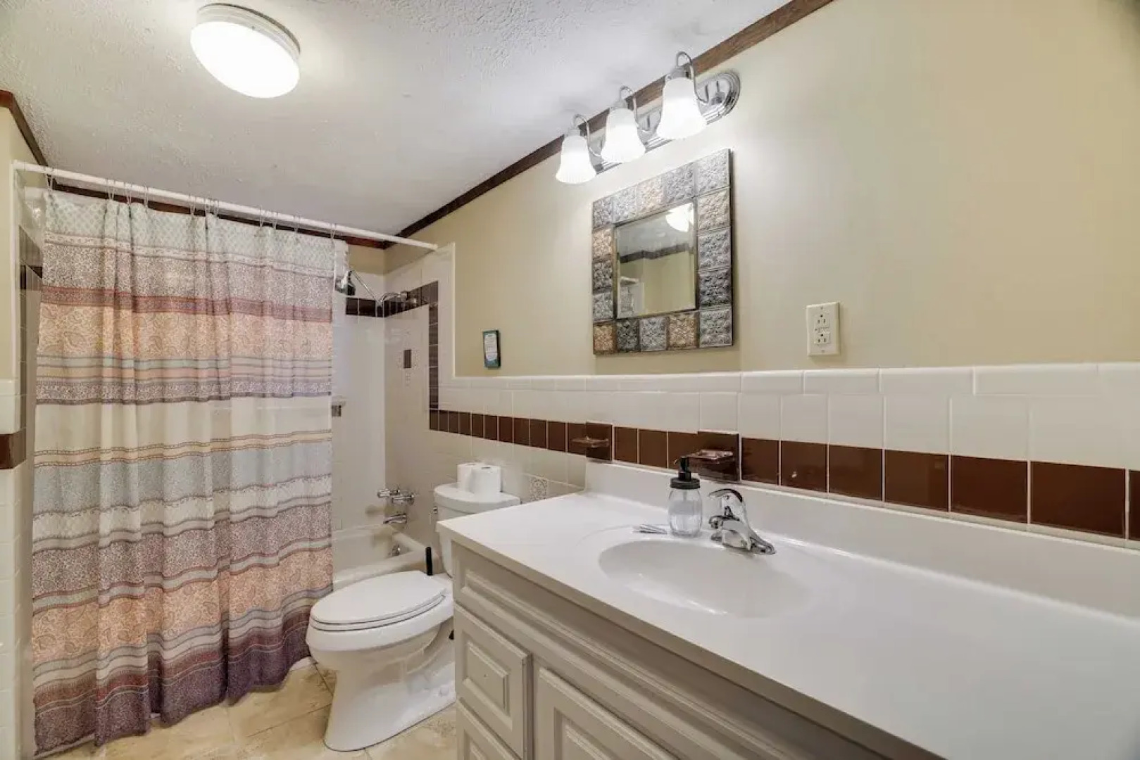 Grateful Escape Avantstay Hot Tub, Sauna, Deck, Firepit, Beach Access