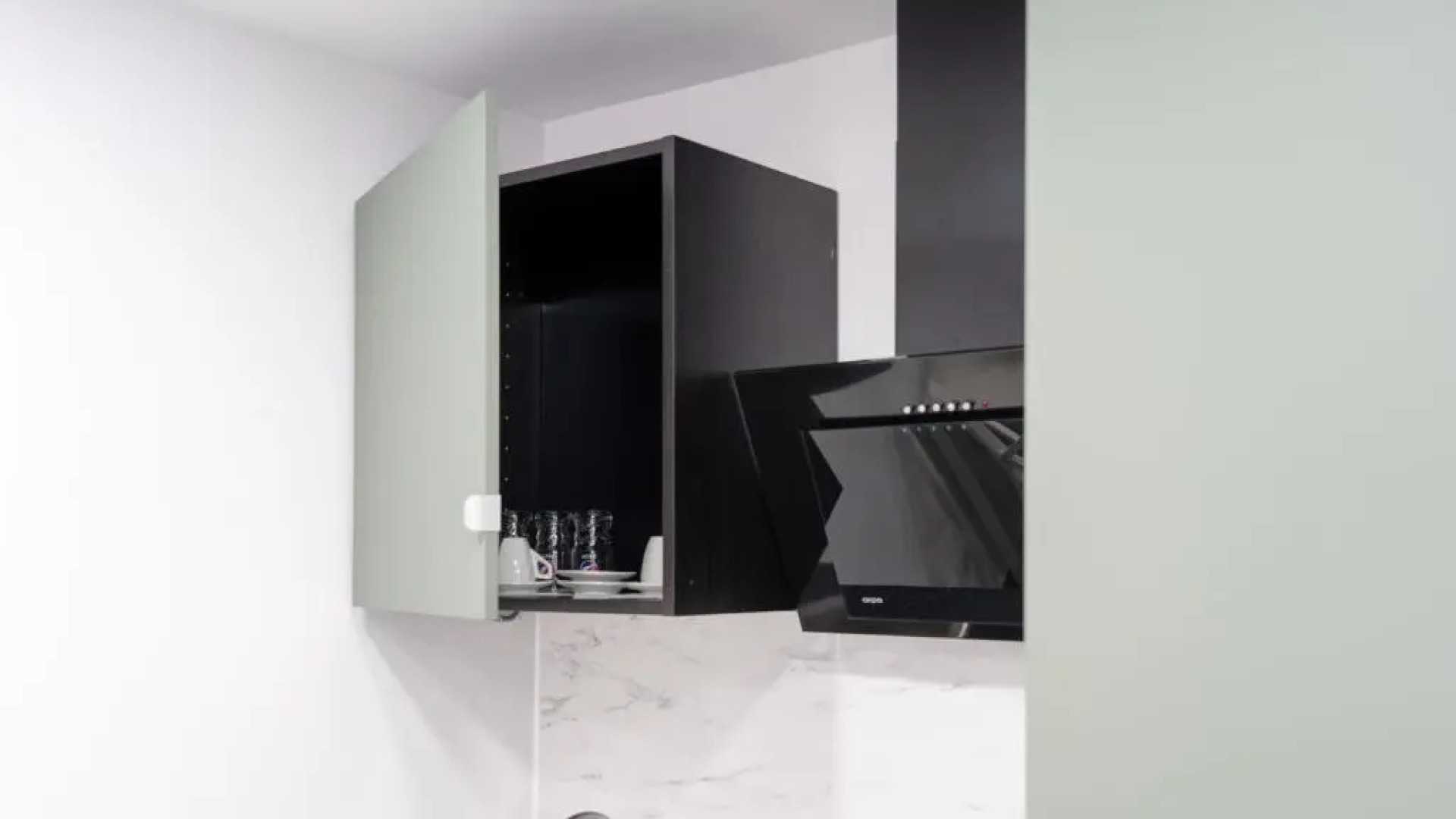 Sea View Apartments - Avenue Hotel