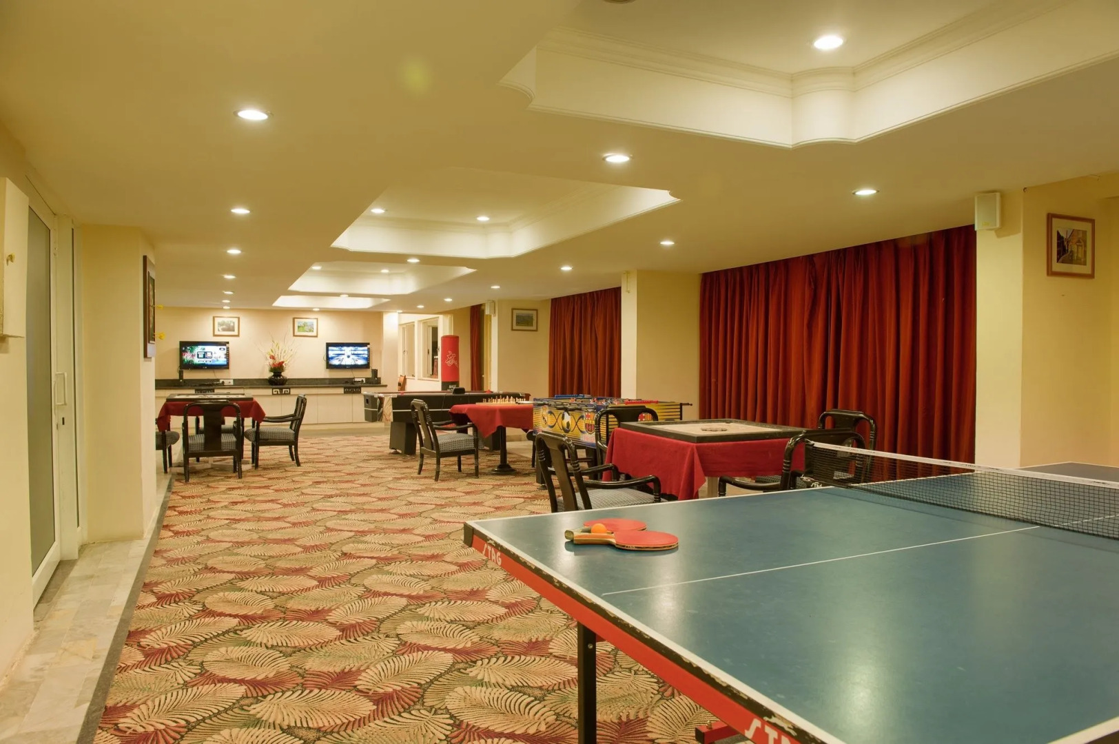 Royal Orchid Fort Resort