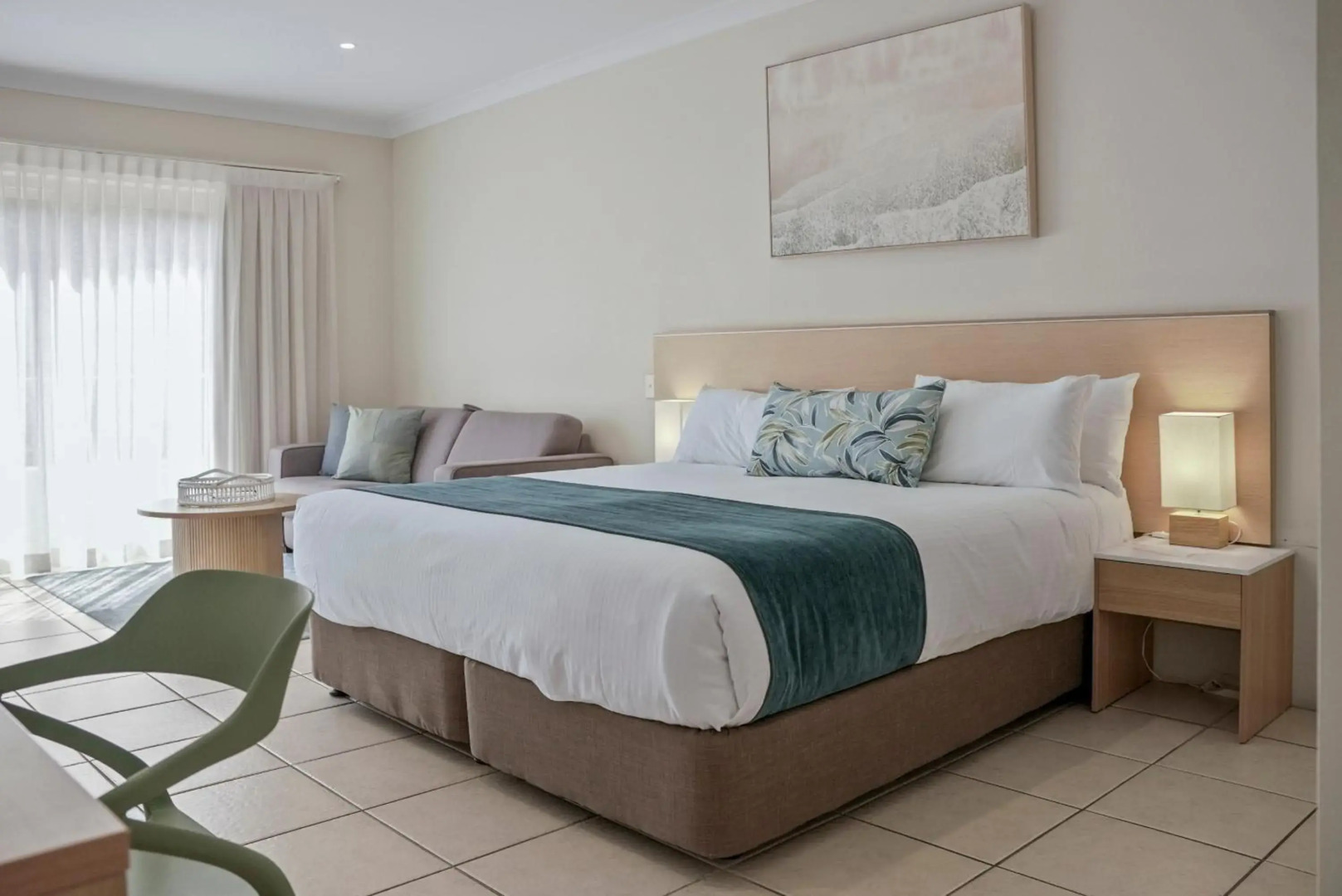 Terrigal Sails Serviced Apartments