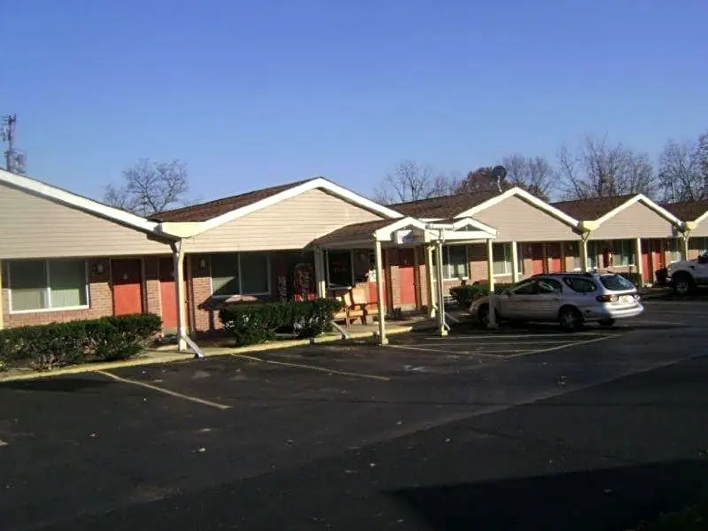 Tiffin Motel