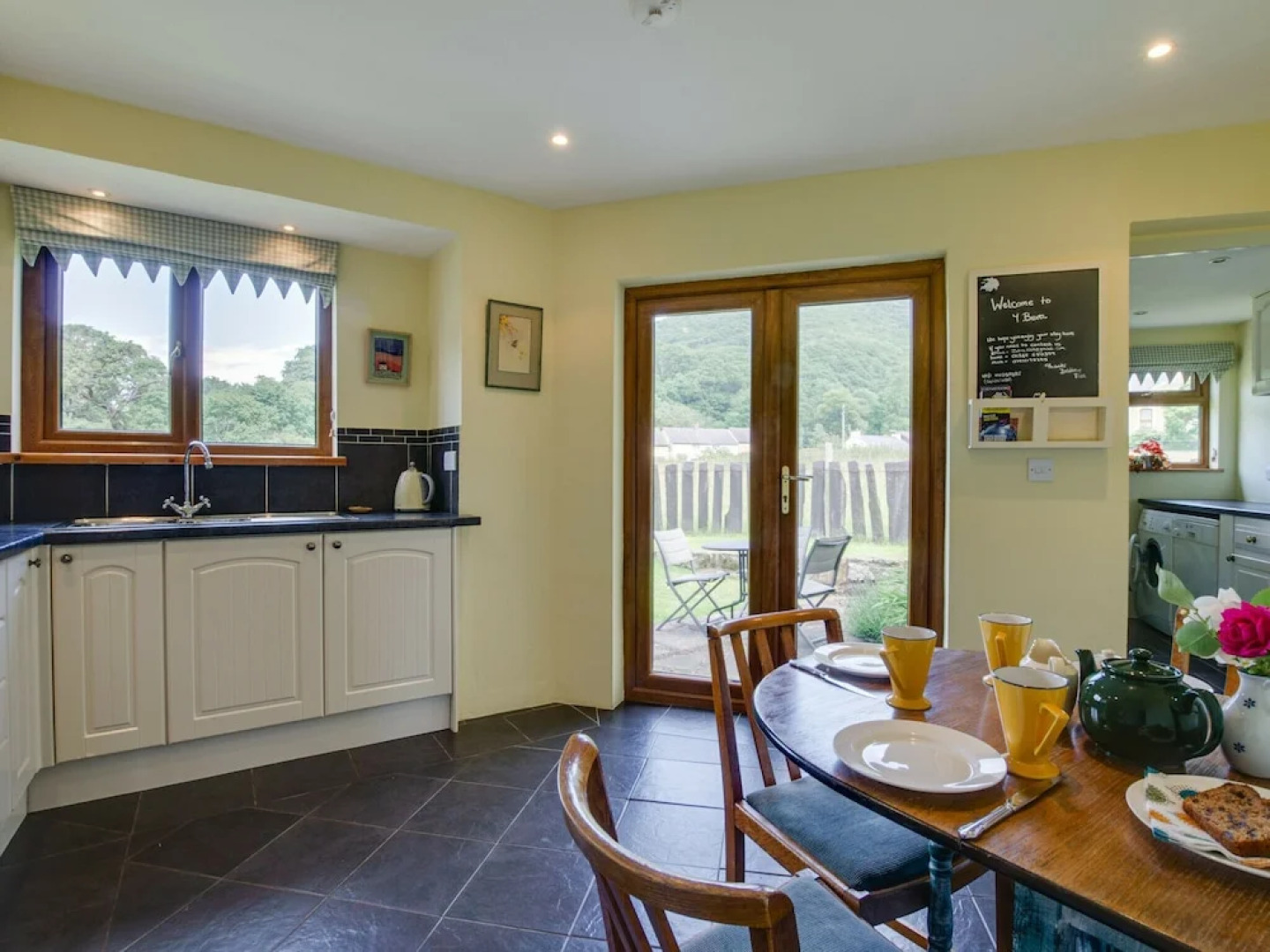 Luxurious Holiday Home in Abergwyngregyn in National Park