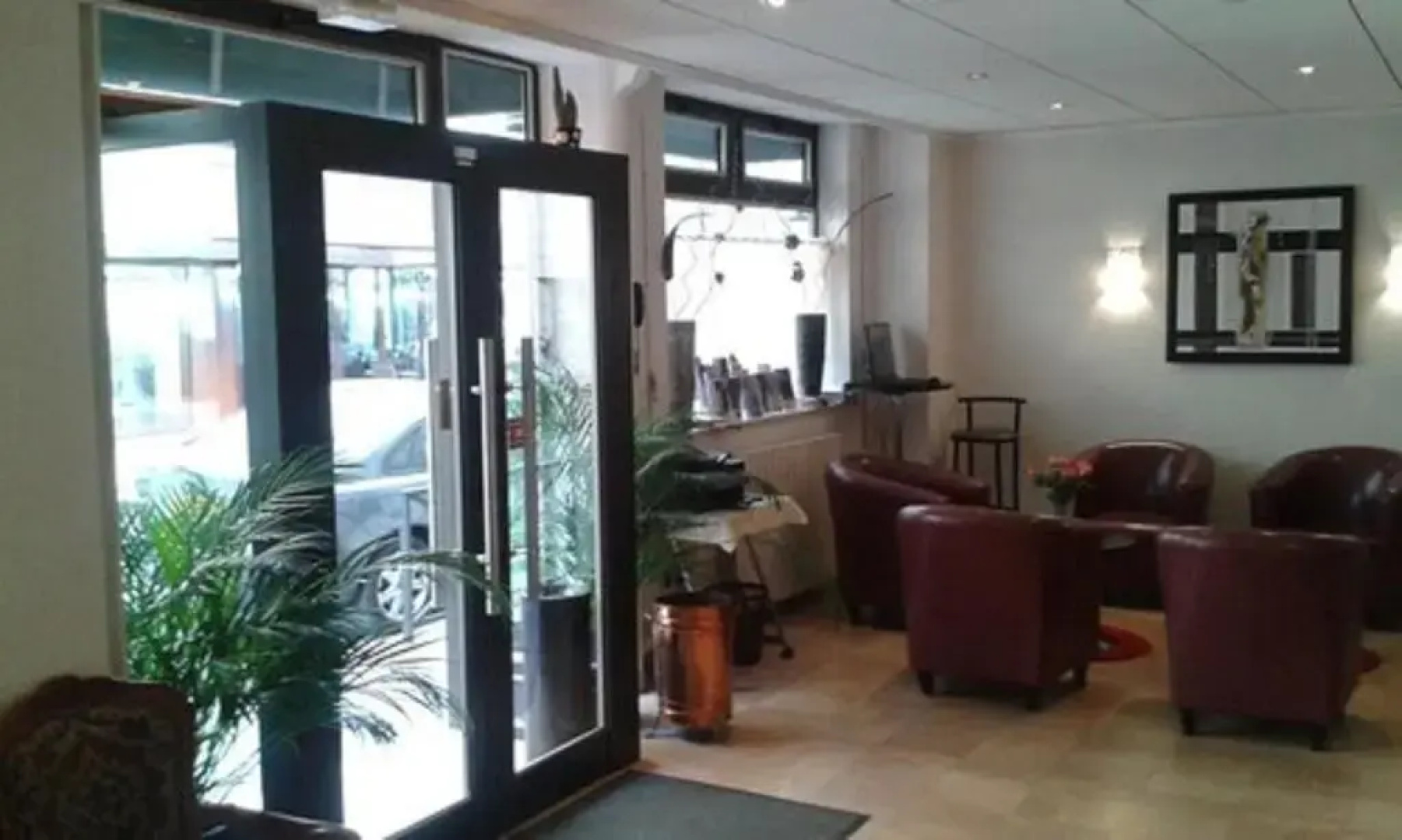 Crystal Hotel