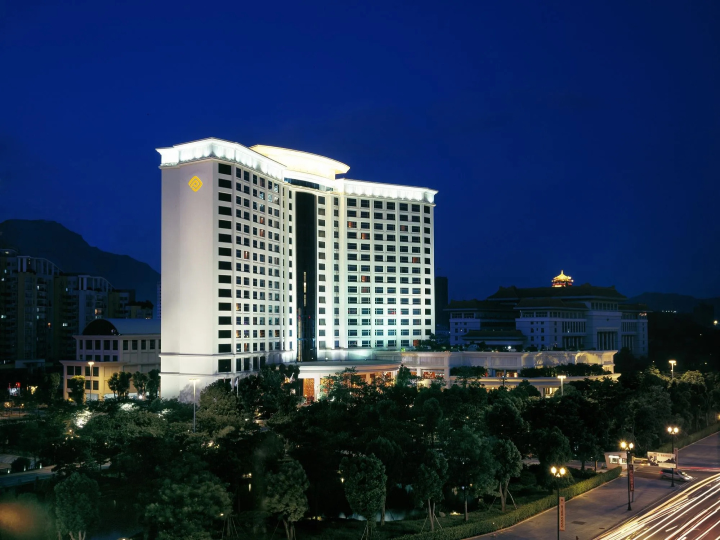 Parklane Hotel