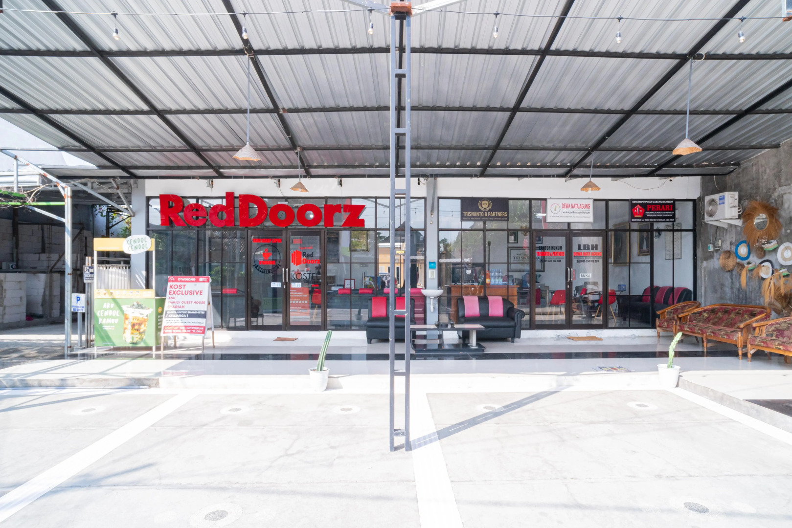 RedDoorz Syariah @ Winong Nganjuk