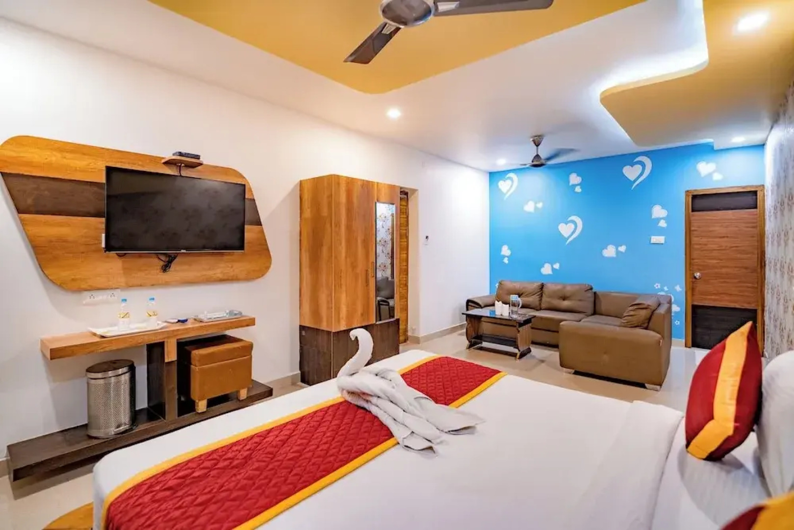 Hotel SDM Golden Tower