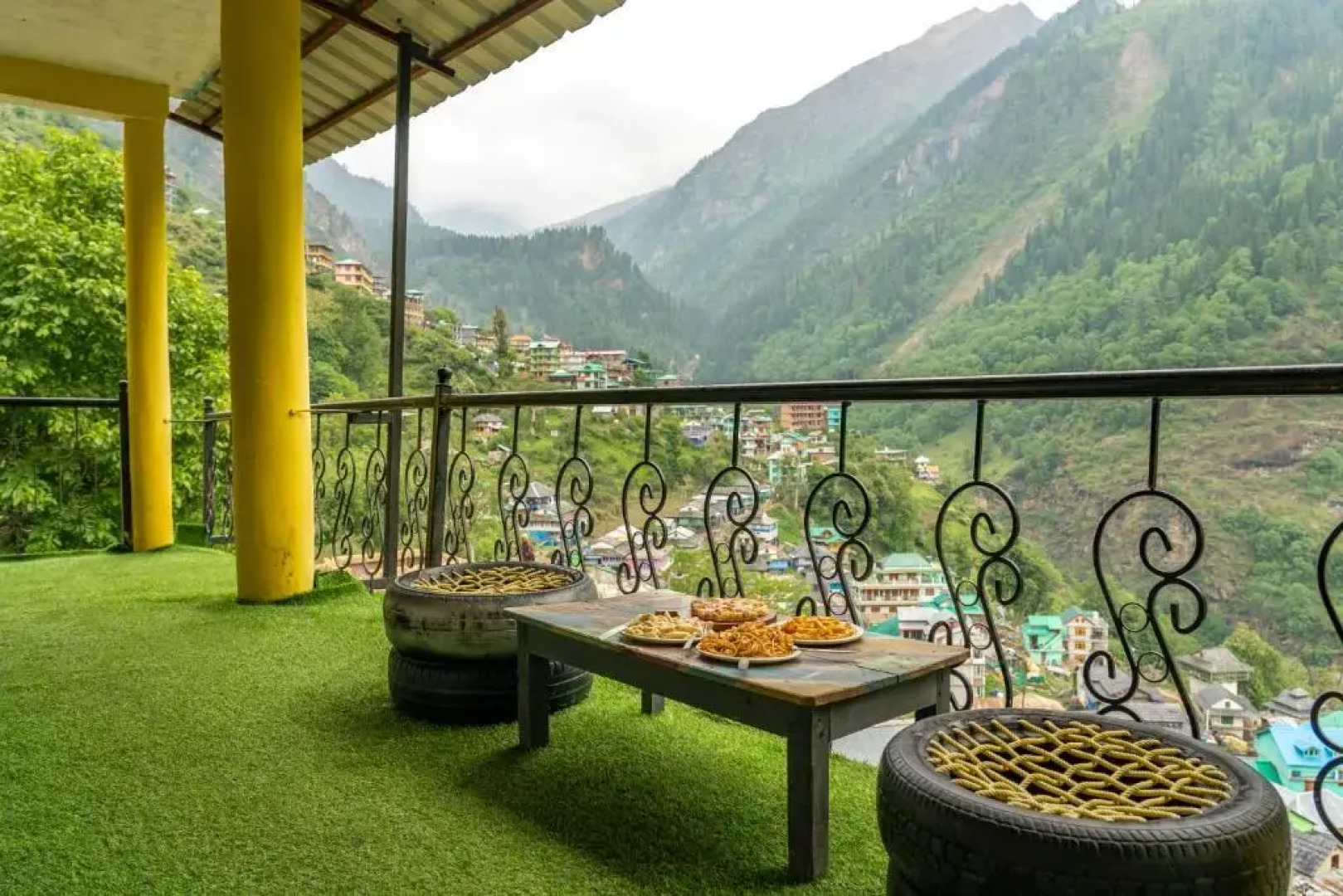 Whoopers Hostel Tosh