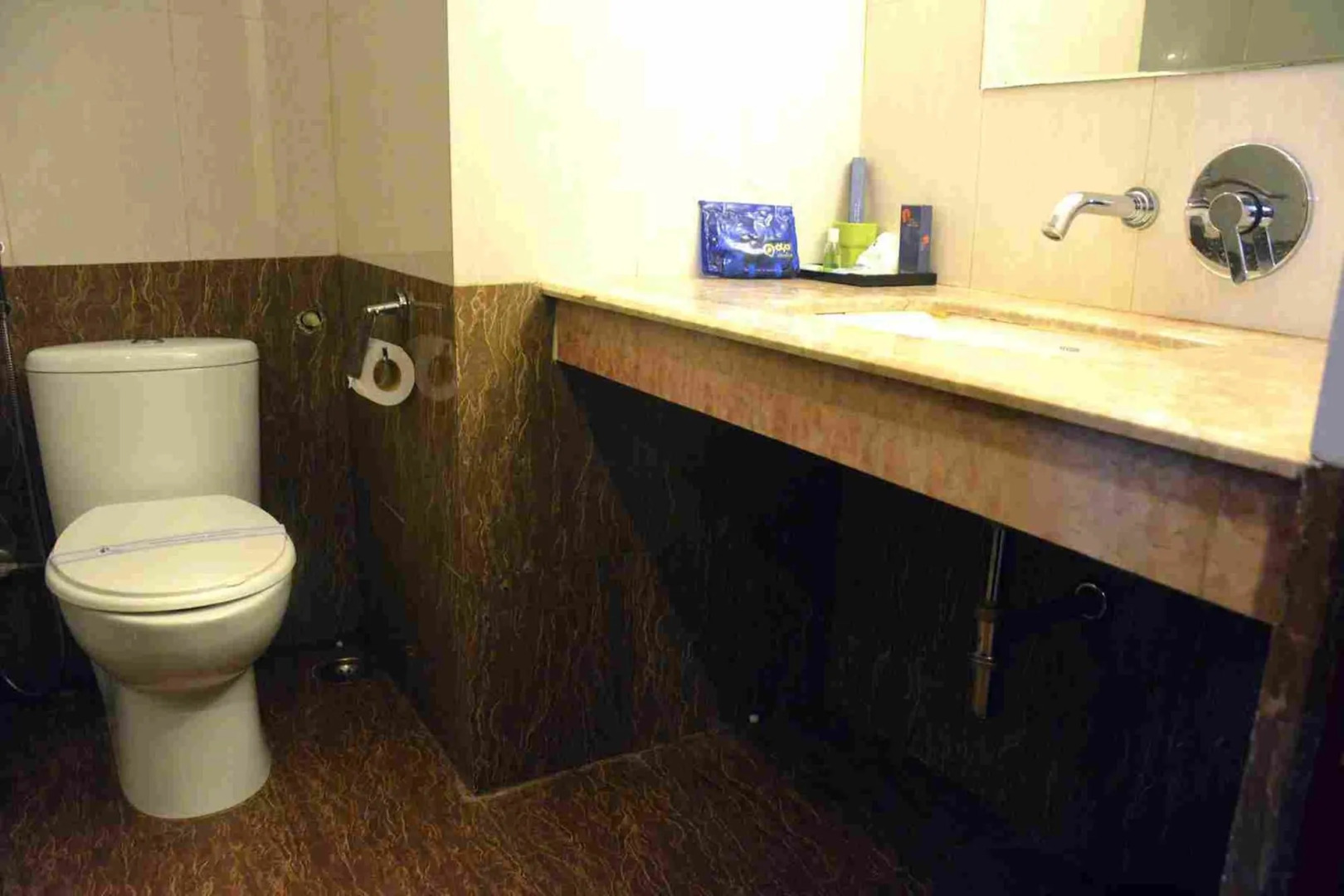 OYO Premium Navalur Hubli