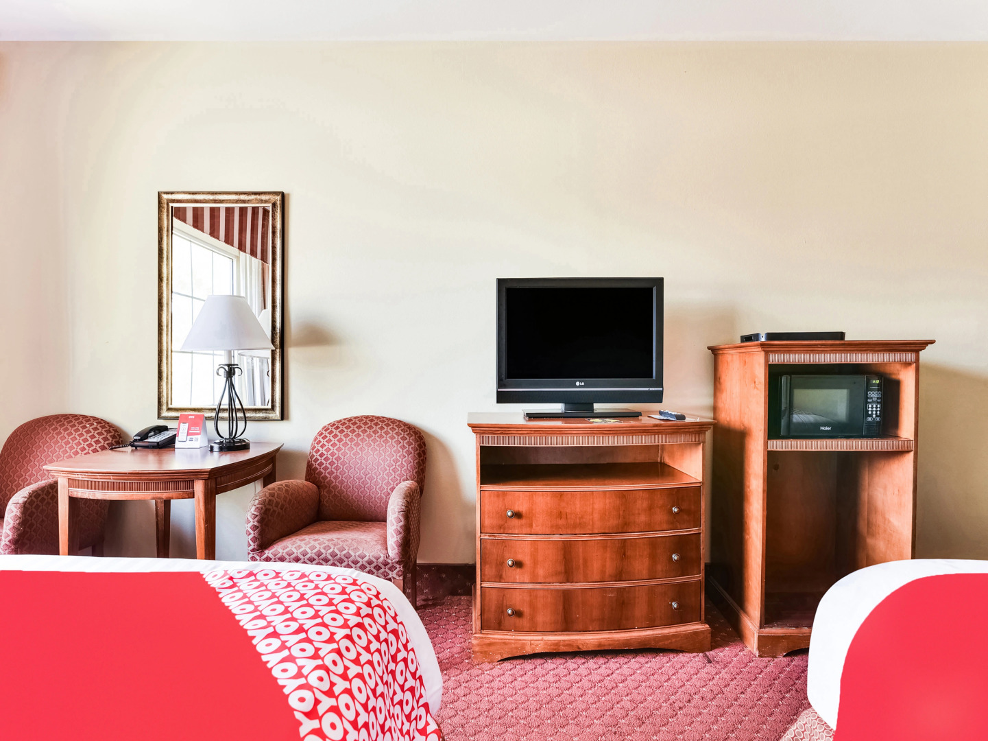 OYO Townhouse Oklahoma City Airport