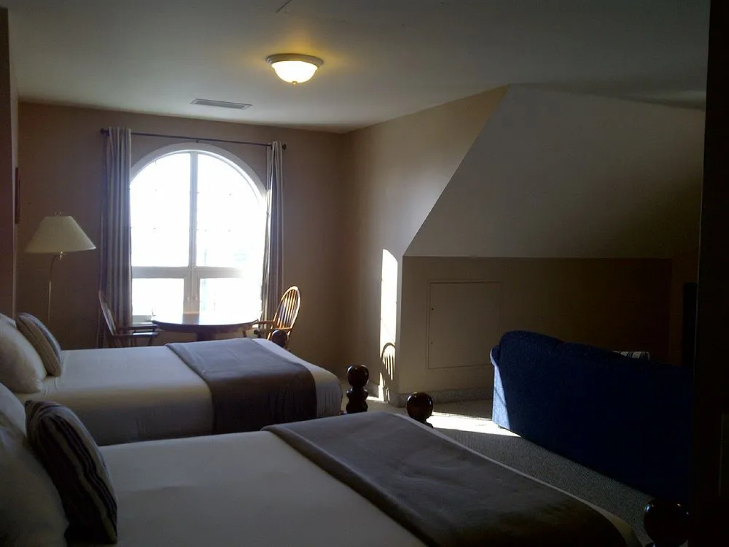Seacliffe Inn