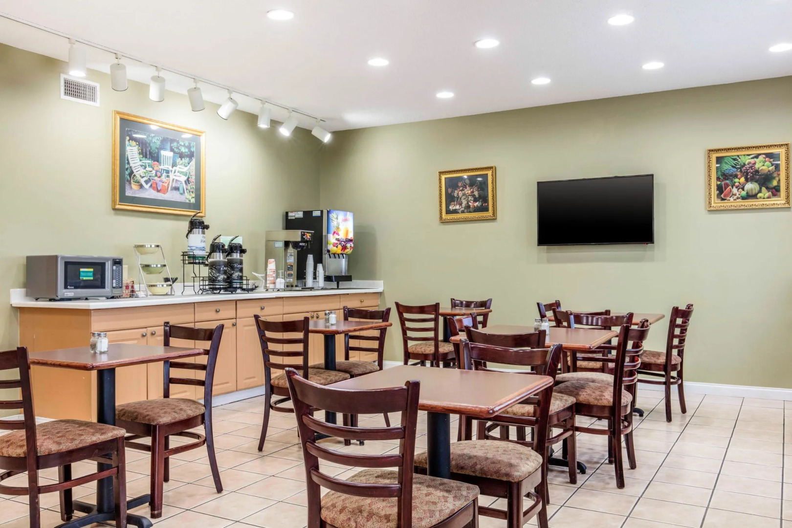 Quality Inn & Suites Pearl - Jackson