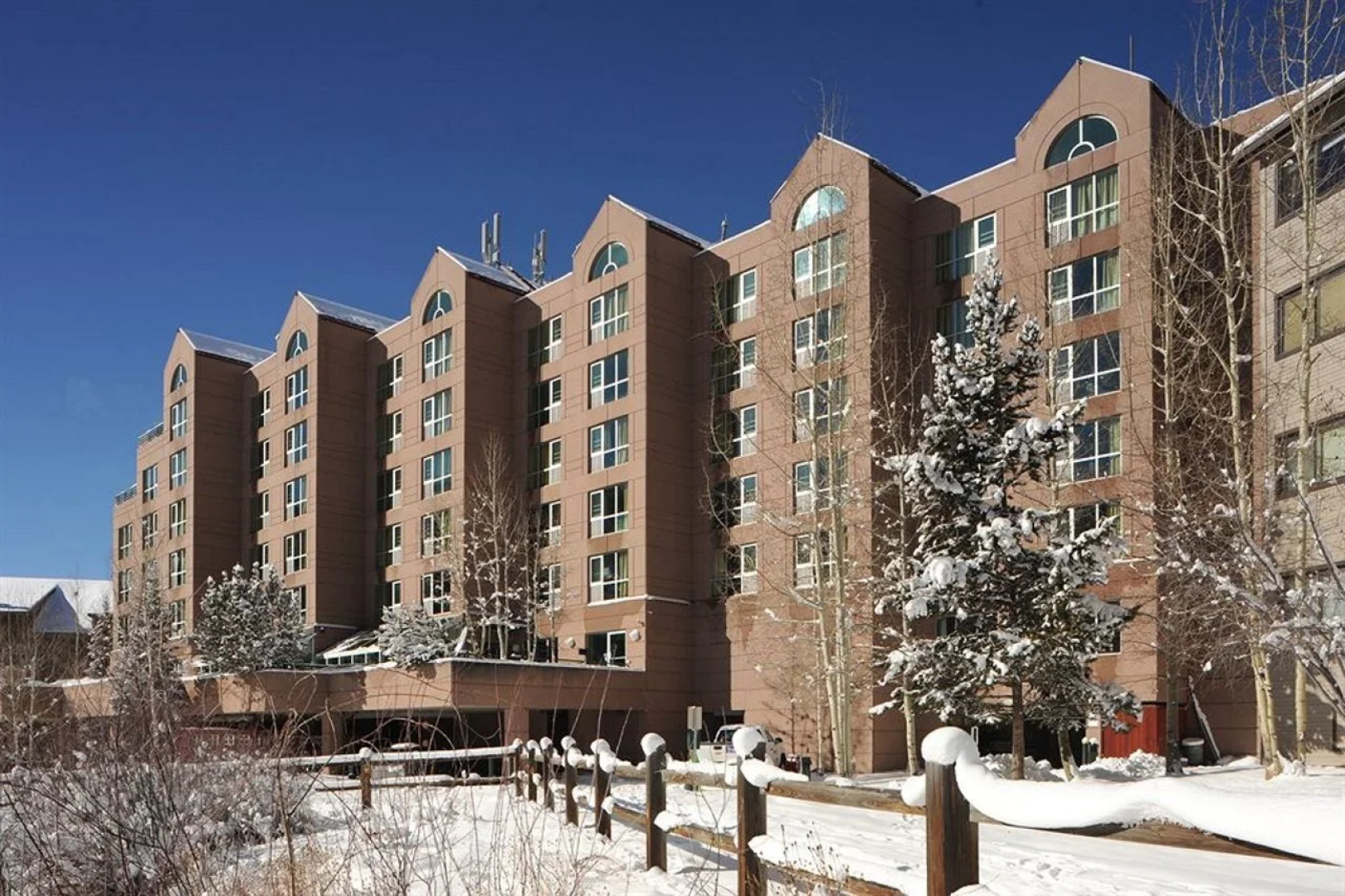 Hyatt Place Keystone / Dillon