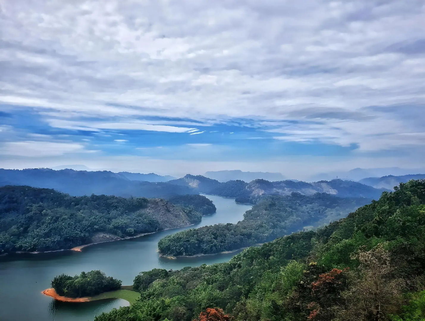 Ragamaya Resort & Spa Munnar