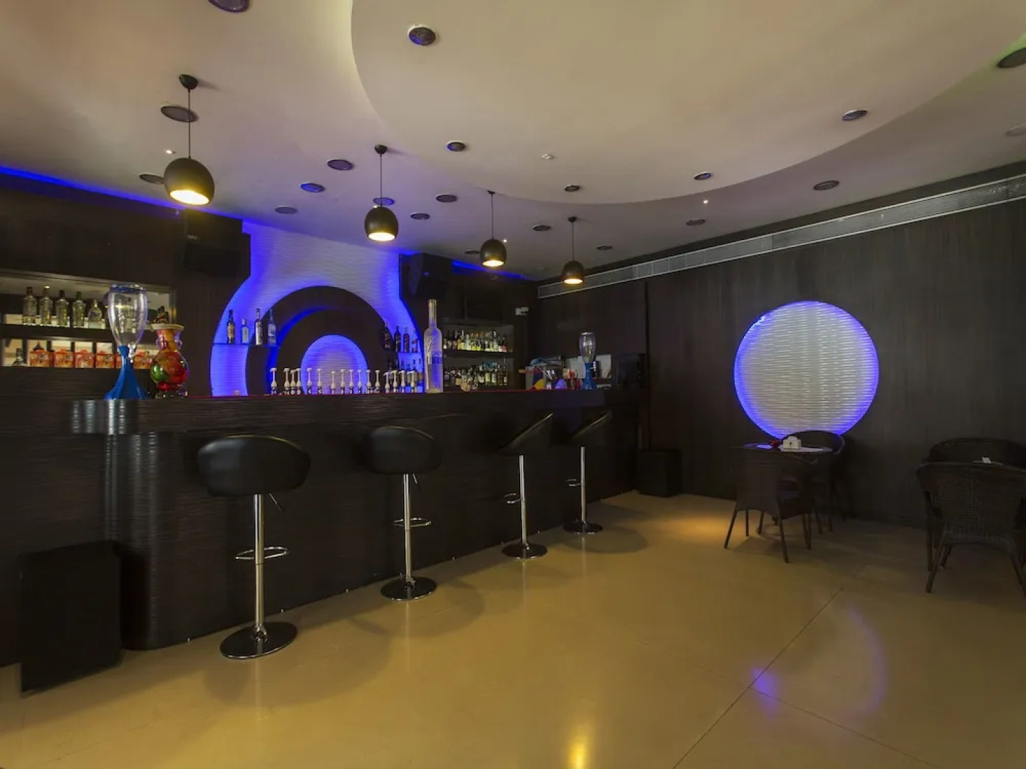 OYO 11974 Emerald Resort