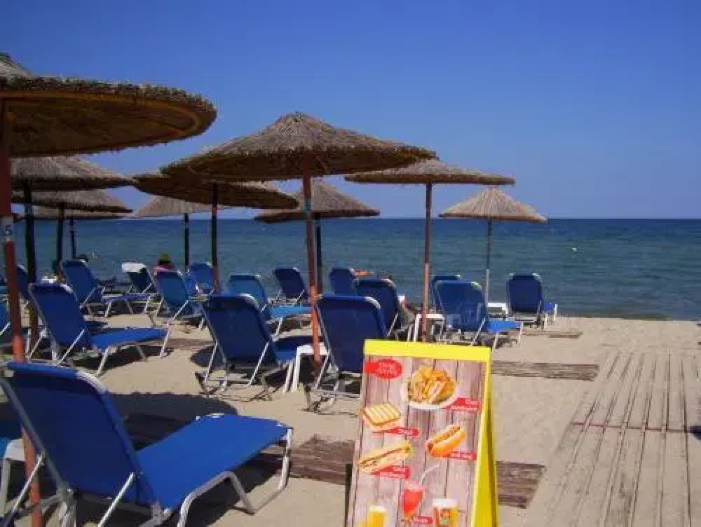 Aparthotel 3 stars Katerini