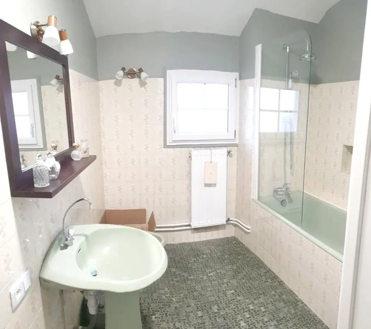 House With 3 Bedrooms in Les Trois-moutiers, With Enclosed Garden and Wifi