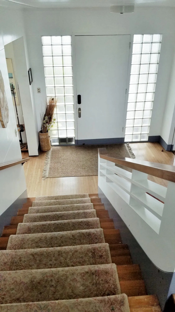 Hilltop Vacation Rental