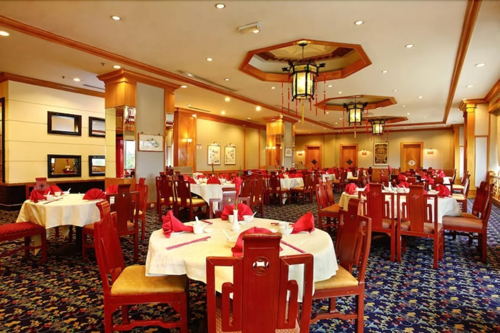 Mardhiyyah Hotel and Suites