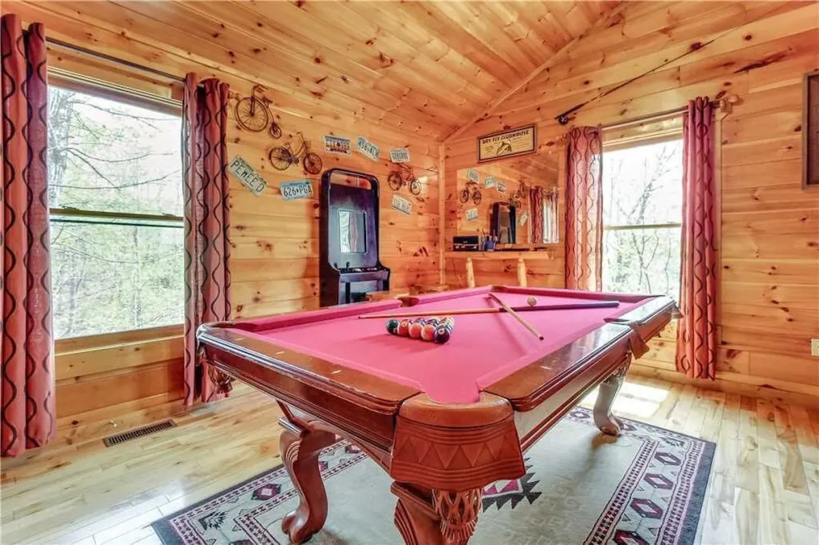 Makin Memories - Two Bedroom Cabin