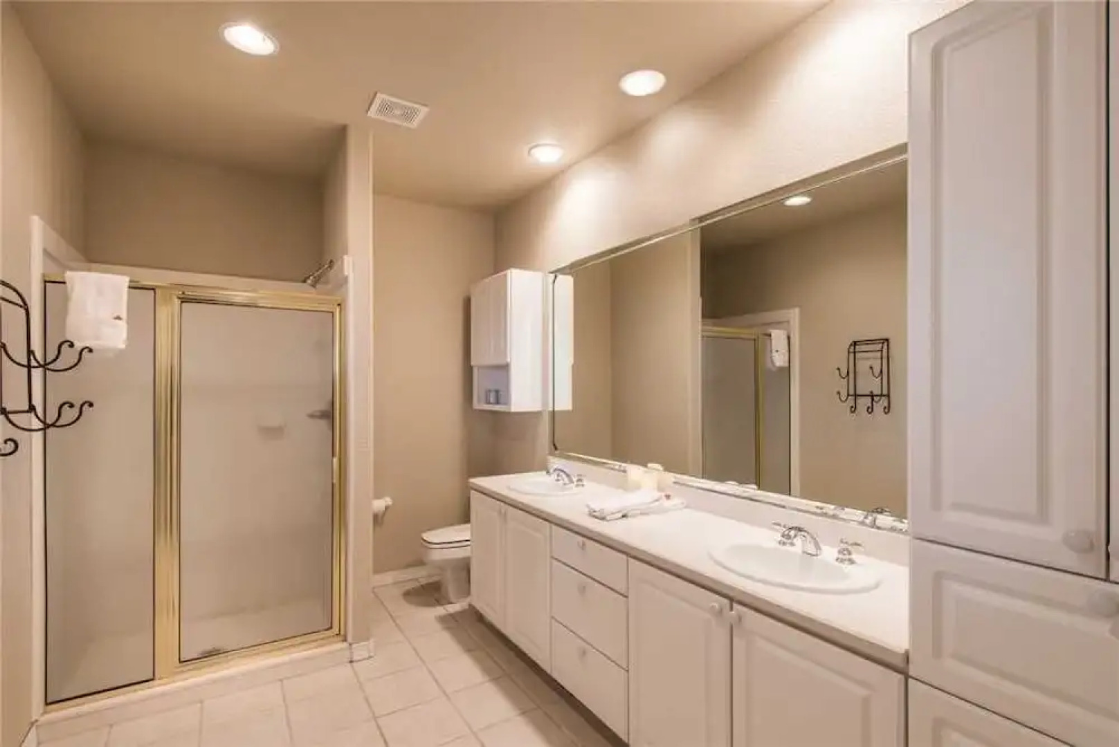 Partridge Home - Six Bedroom Cabin with Hot Tub