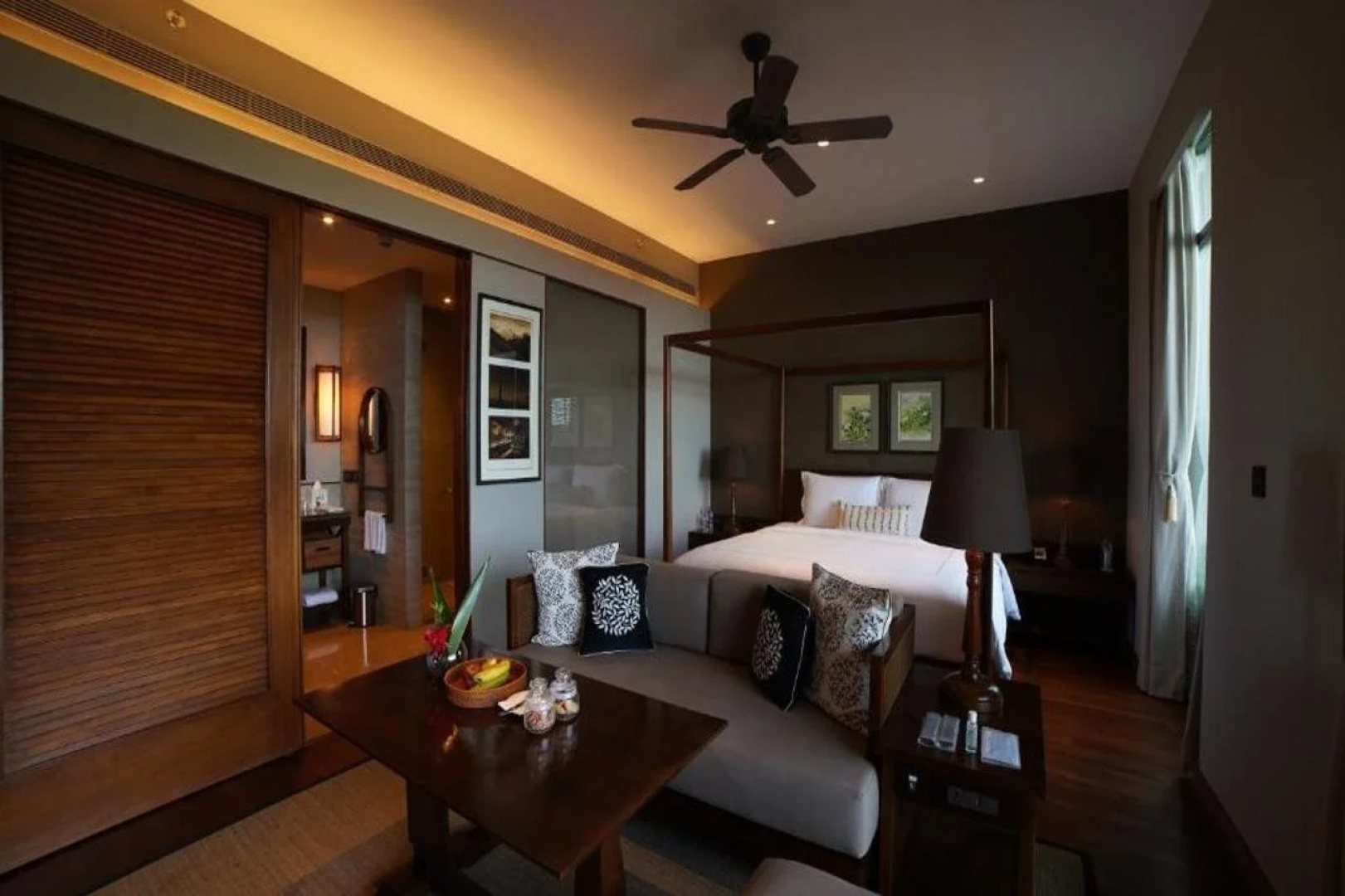 Taj Chia Kutir Resort & Spa Darjeeling