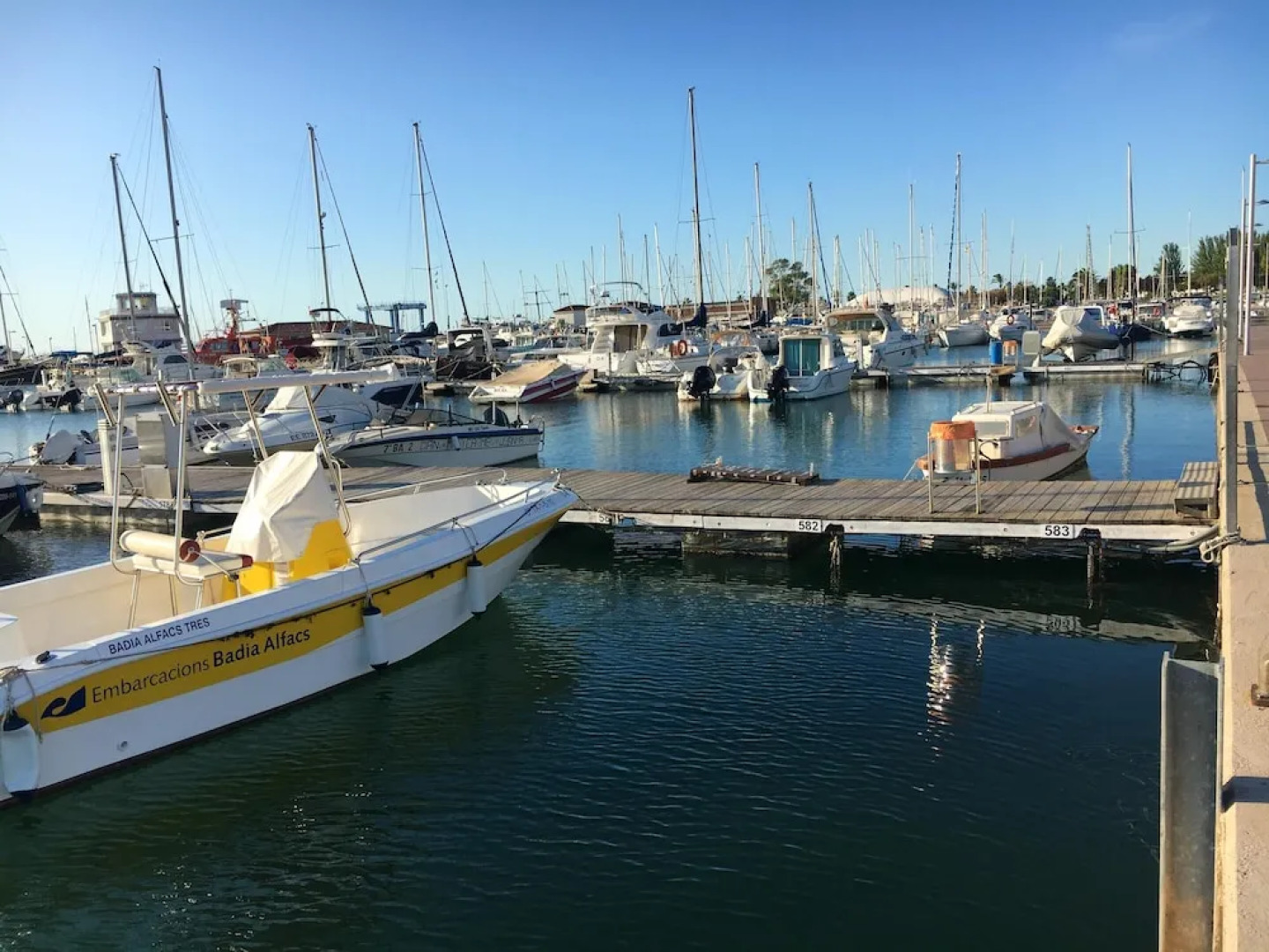 Apartment With one Bedroom in Sant Carles de la Ràpita, With Balcony