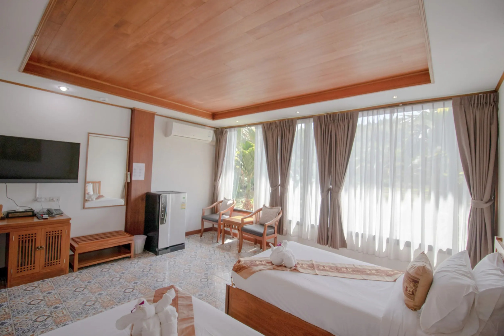 Royal Train Garden Resort