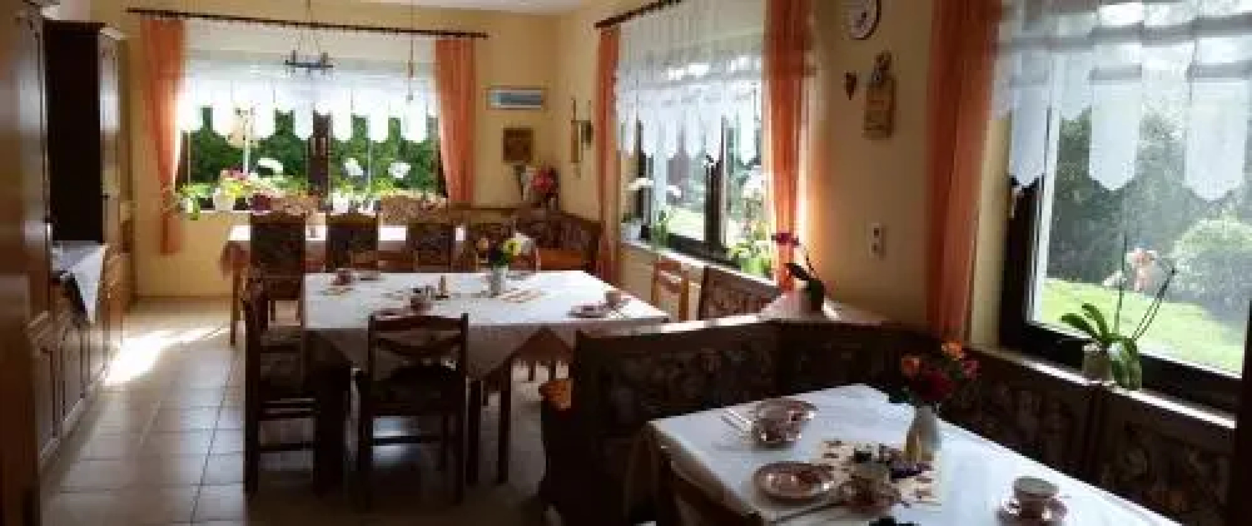 Herberge zur Engelwiese & Pension Gerlach