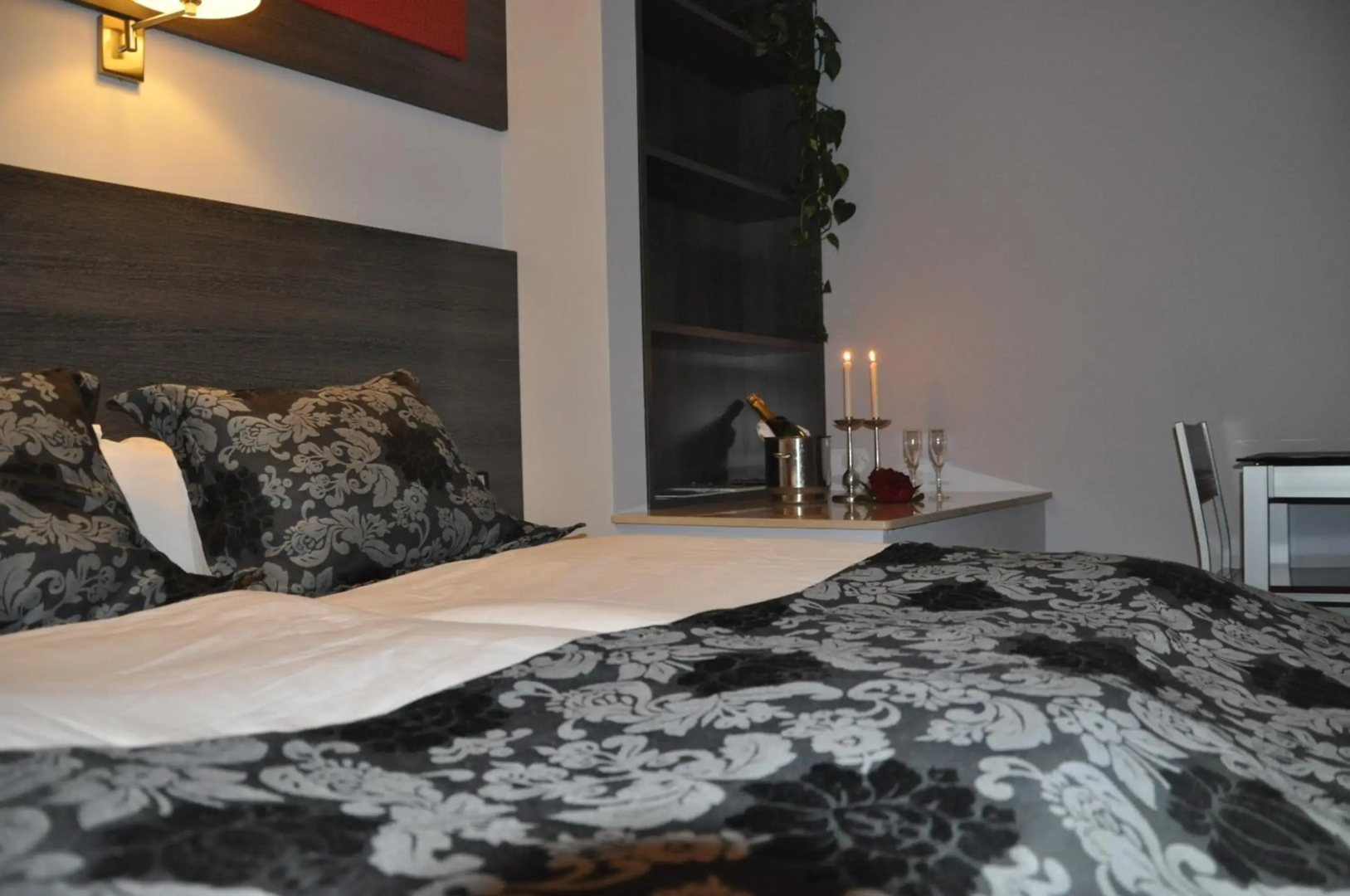 Casablanca Suites
