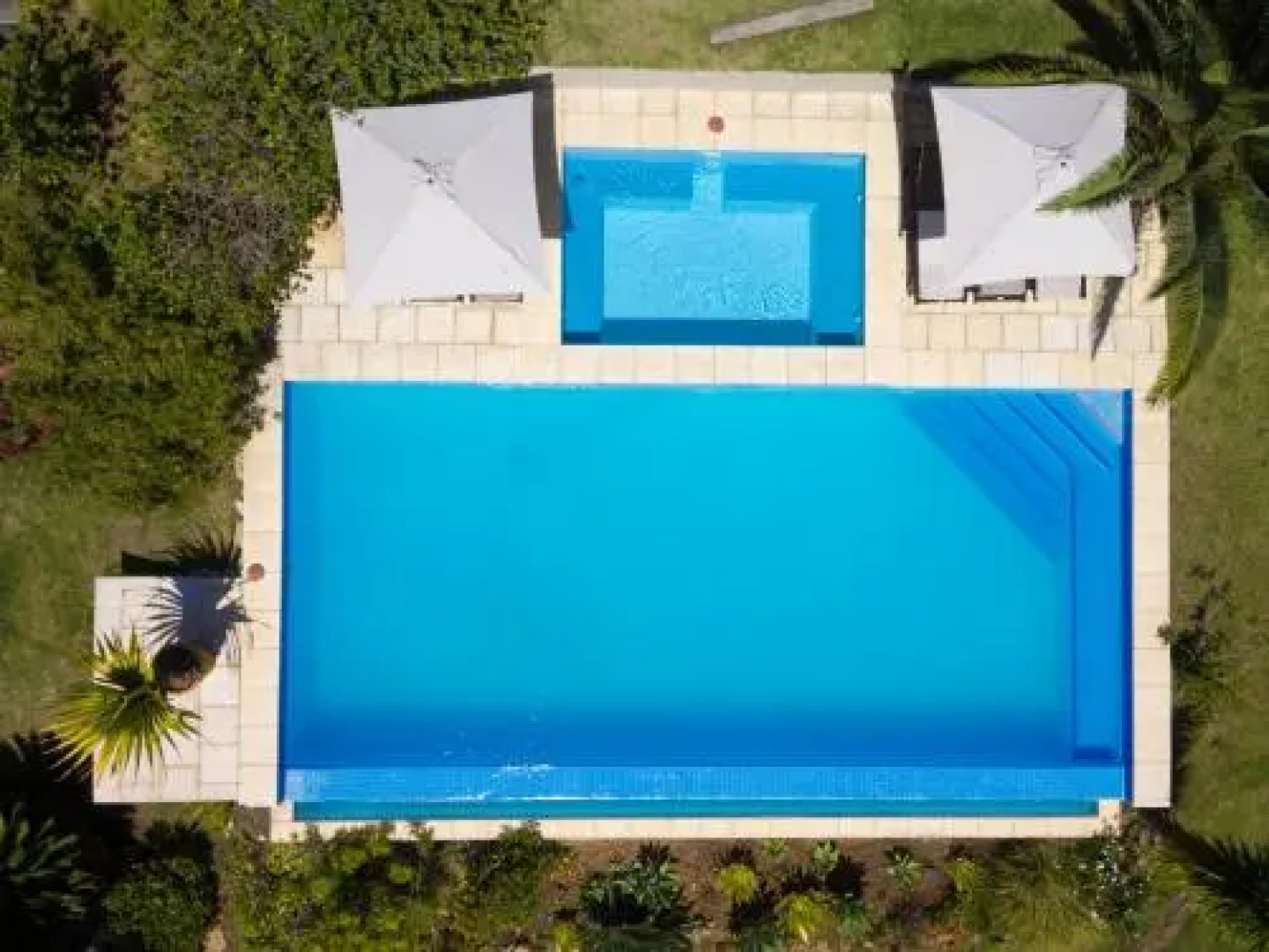 The Ocean Bay Luxury Guesthouse