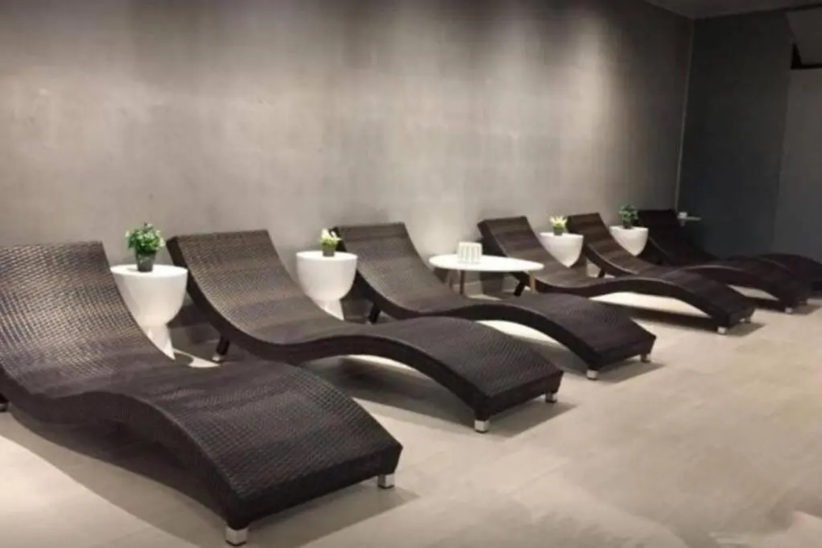 Hermoso apartamento en Ocean Reef San Bartolo, con acceso piscina y área sociales!