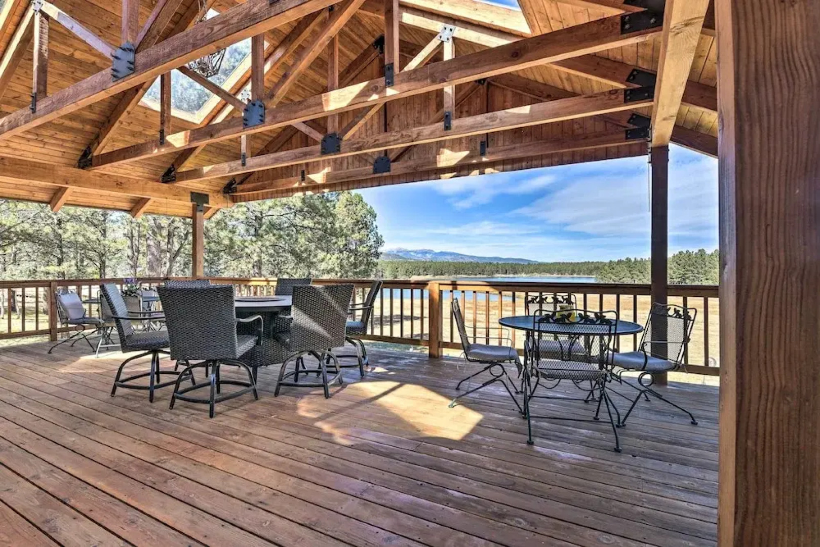 Monte Verde Lake Lodge w/ Hot Tub: 4 Mi to Ski