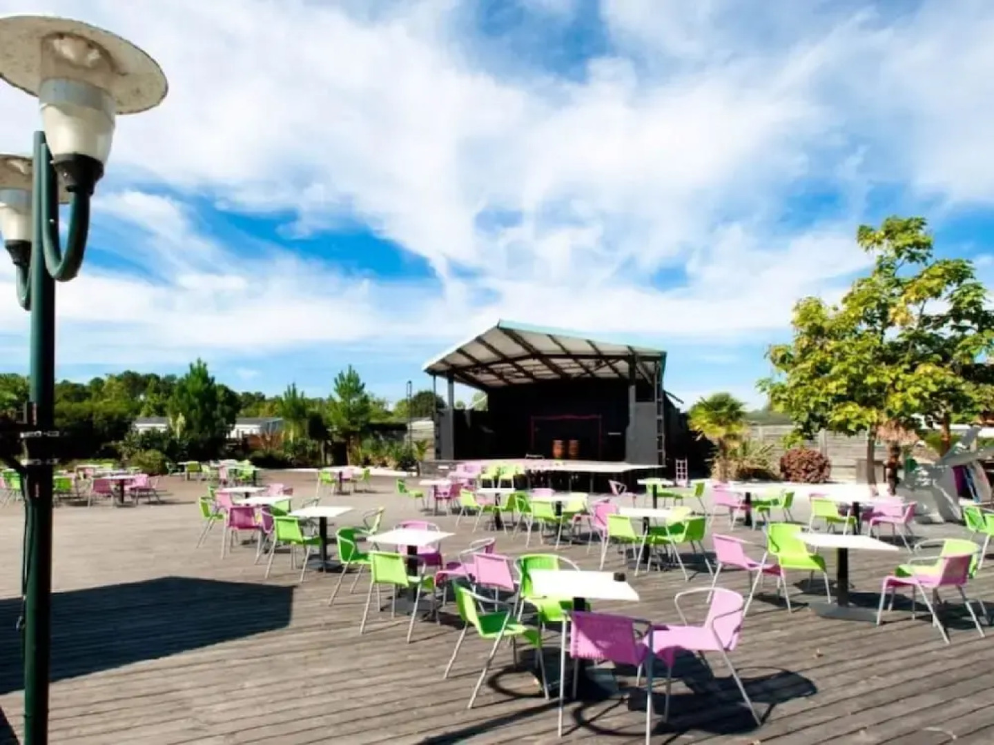 Bungalow With 3 Bedrooms in Gastes, With Shared Pool, Enclosed Garden and Wifi - 11 km From the Beach