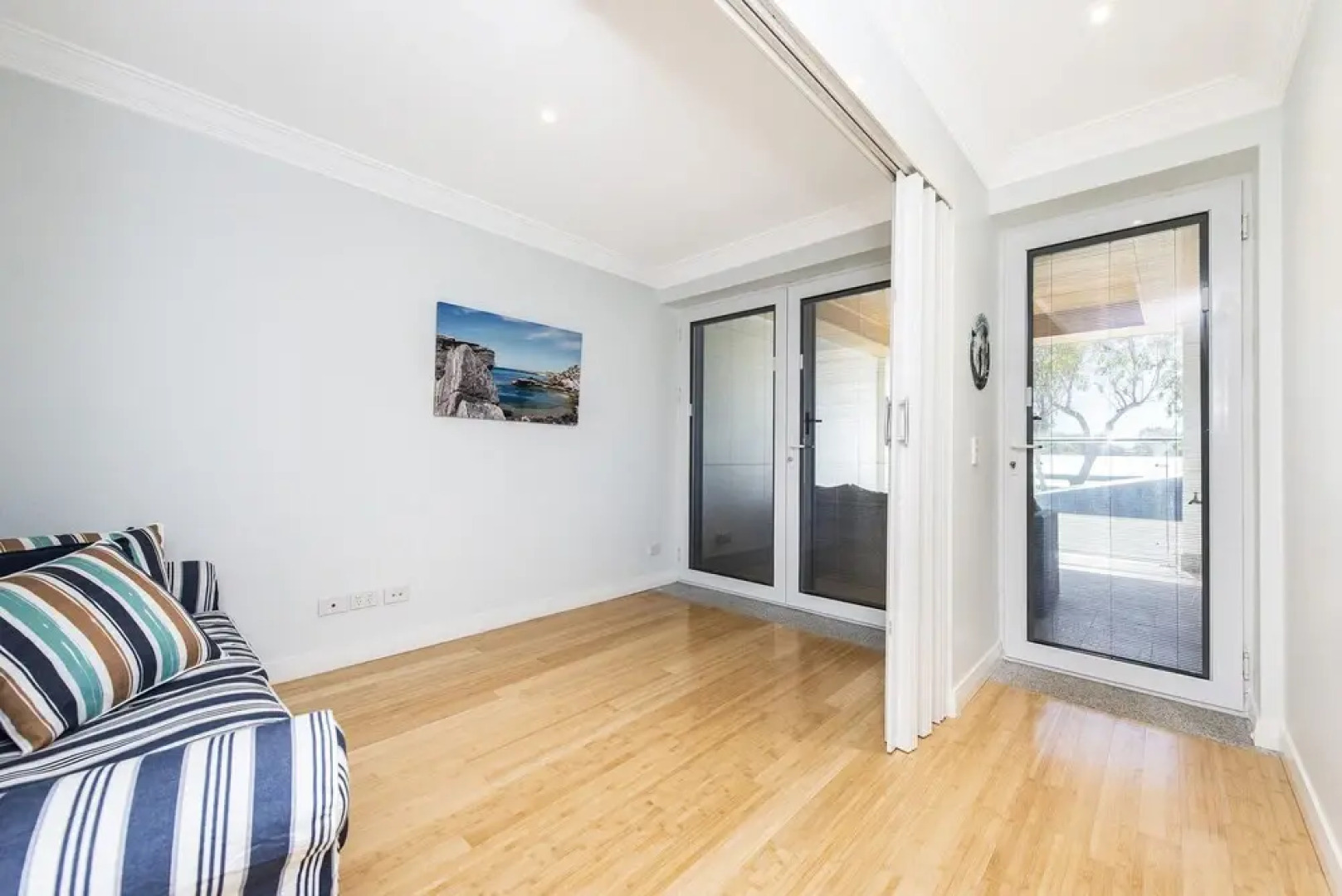 Ocean Surf - Luxury Apartment With Ocean Views